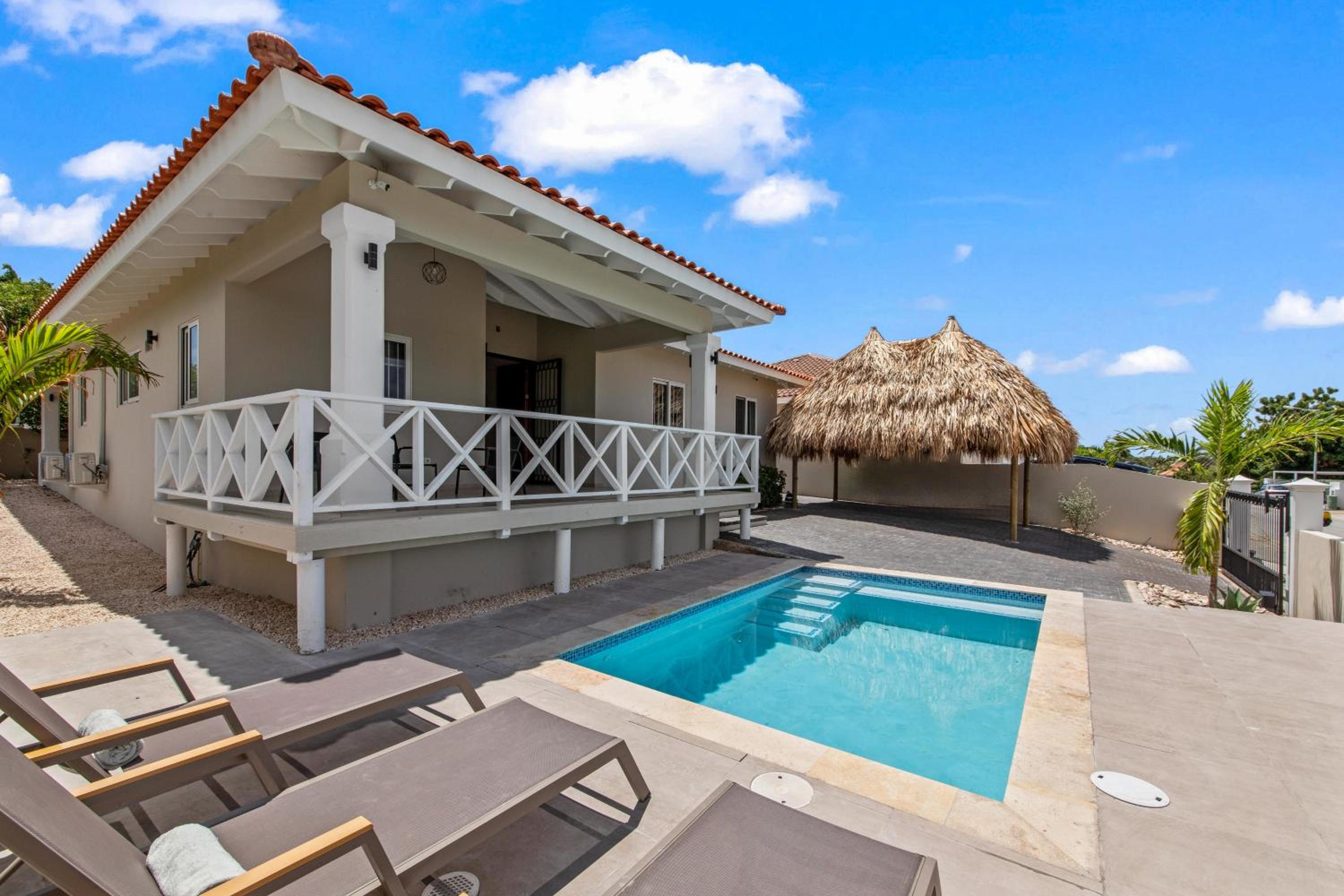Villa Jan Thiel Bay 4-bdr privé zwembad