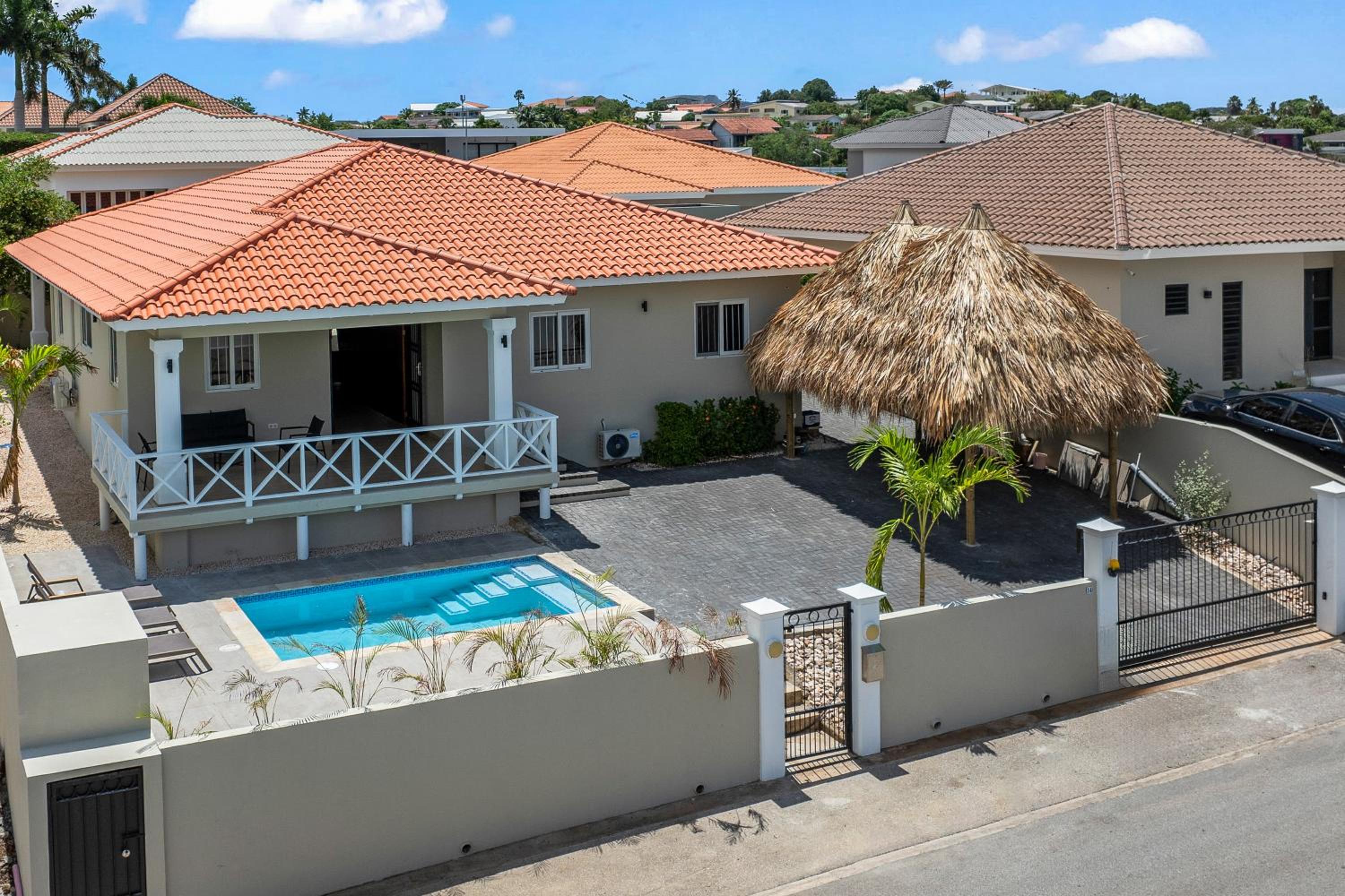 Villa Jan Thiel Bay 4-bdr privé zwembad