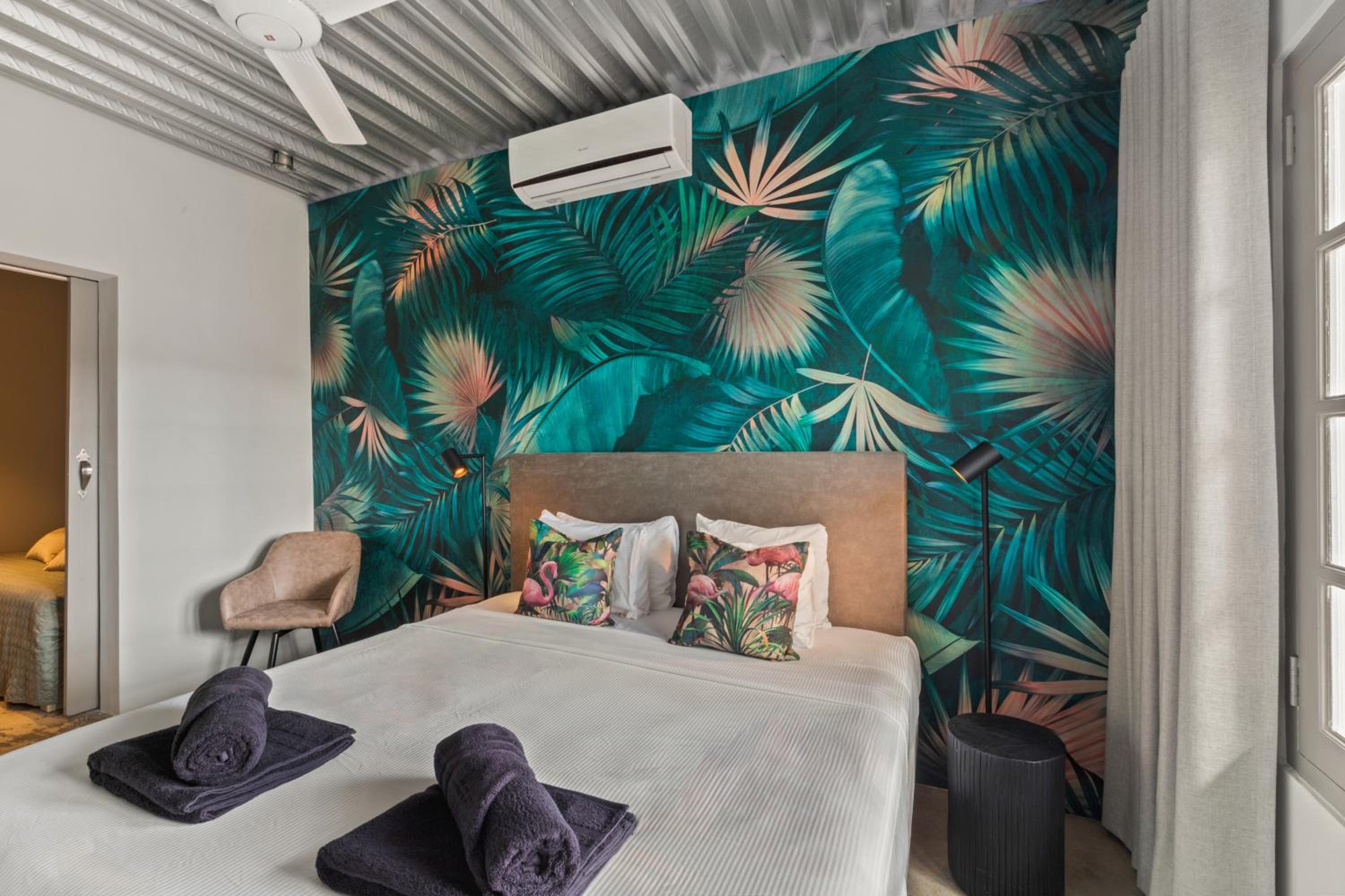 Appartement Pietermaai met privé zwembad
