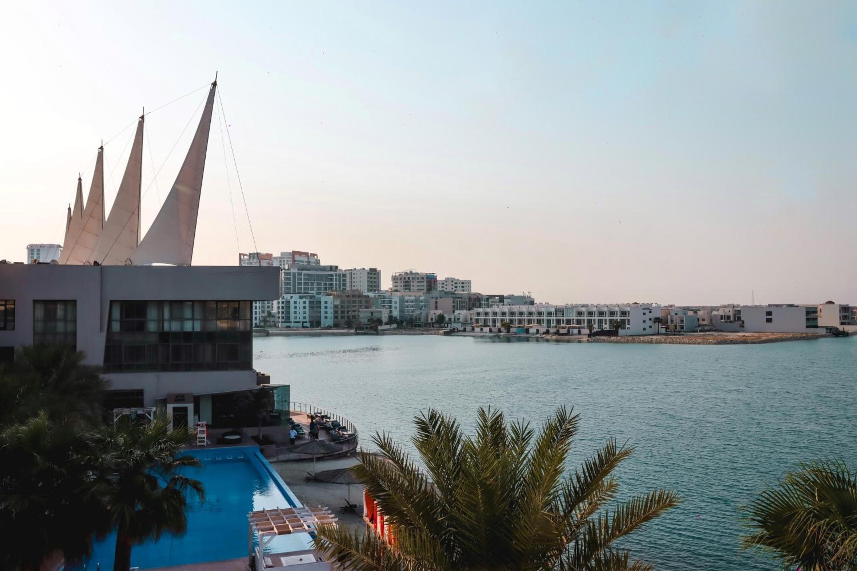 Dragon Beach Hotel