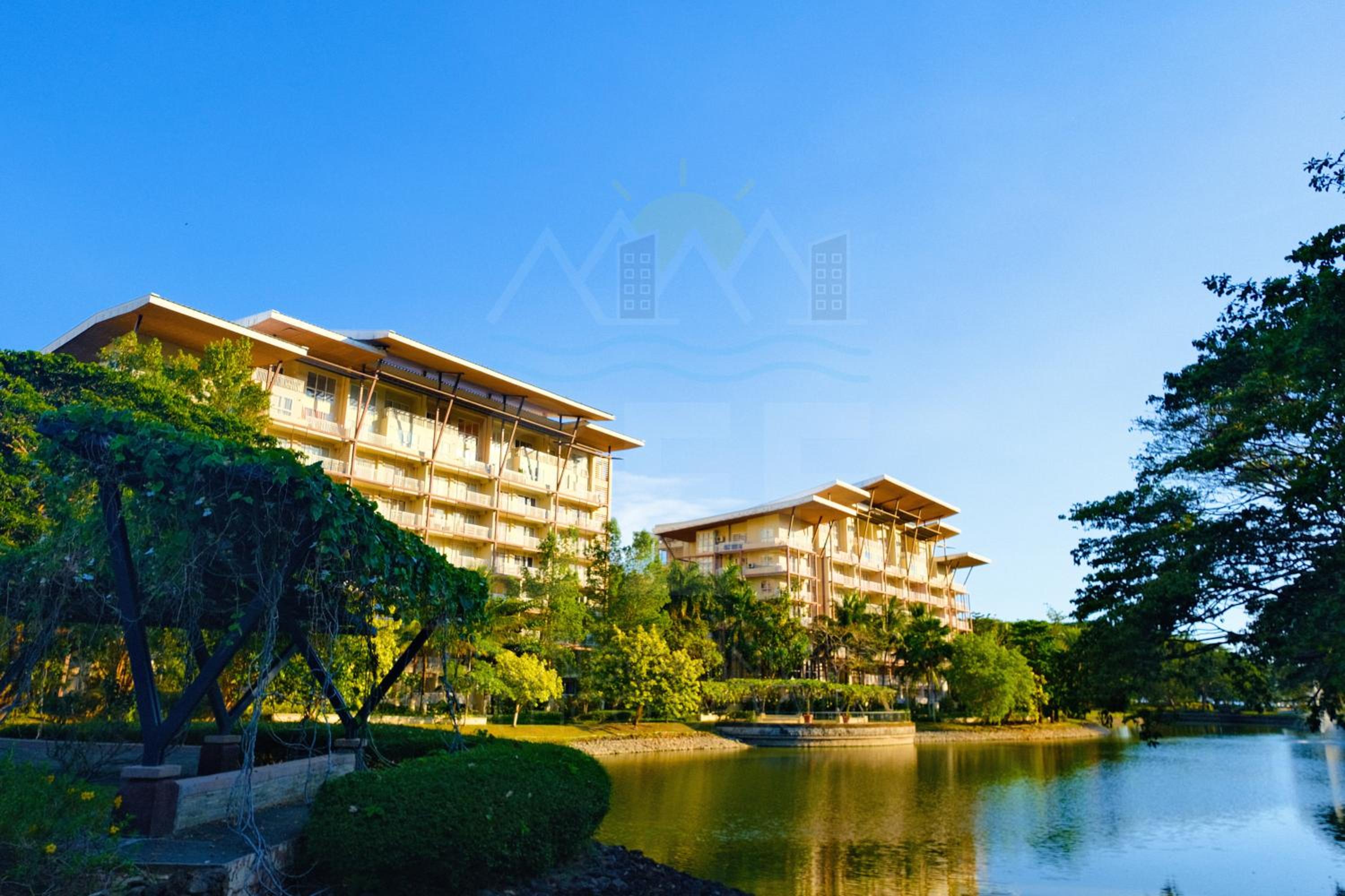 PICO DE LORO Beach Walking Distance MIRANDA 4 Bedroom Units by SEE Condominiums view 5