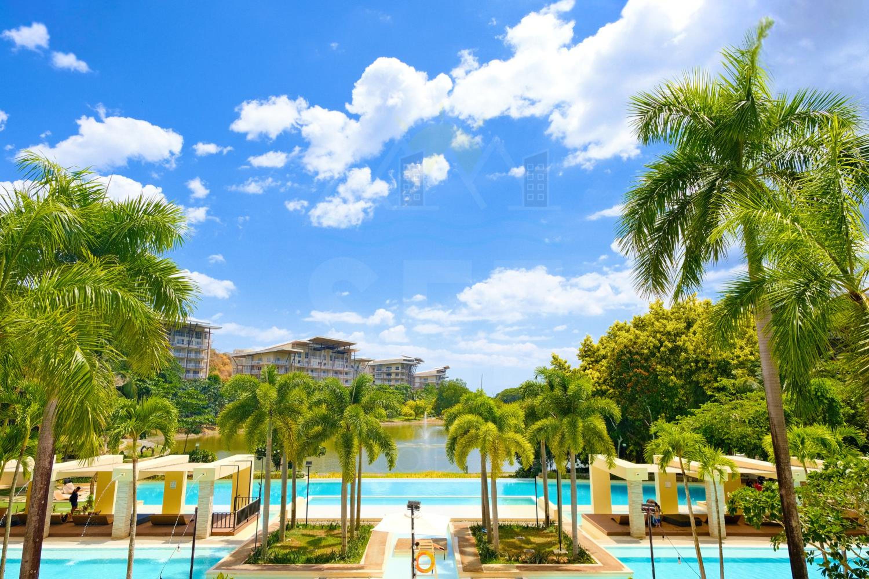 PICO DE LORO Beach Walking Distance MIRANDA 4 Bedroom Units by SEE Condominiums view 3