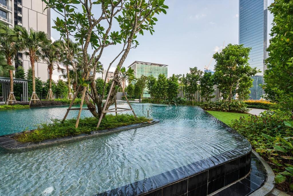 Agile Bukit Bintang by FH TRX View, Pavilion