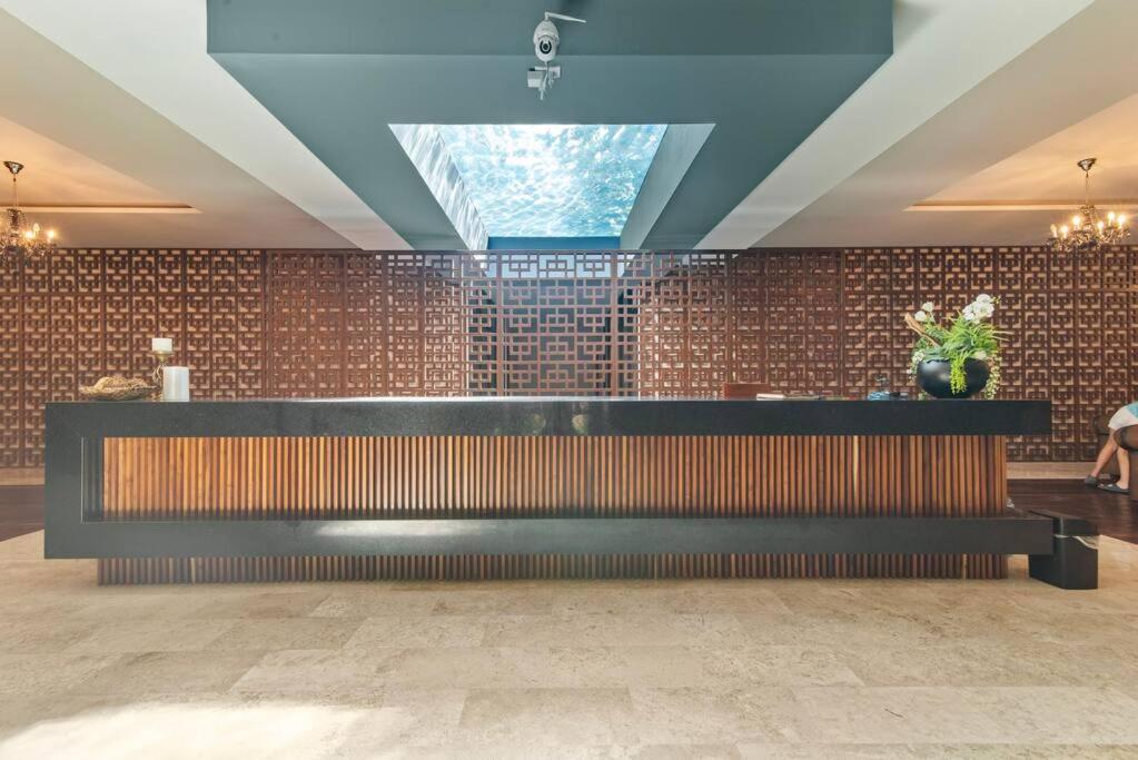 Penthouse with Pool and Chic Décor view 5