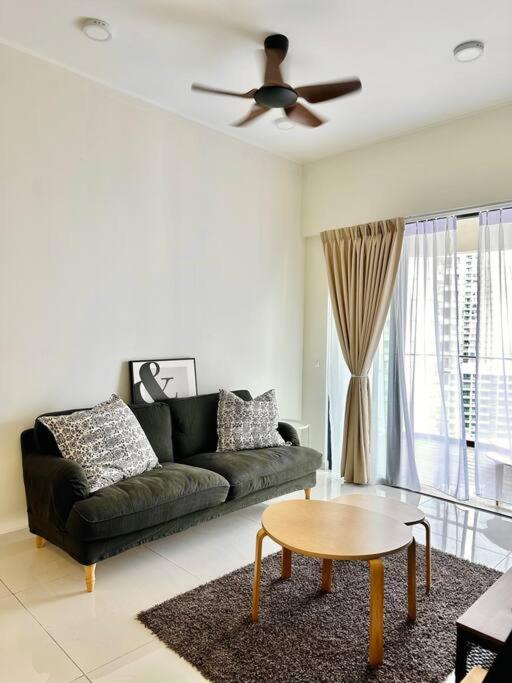 Danga Bay Homey Stay