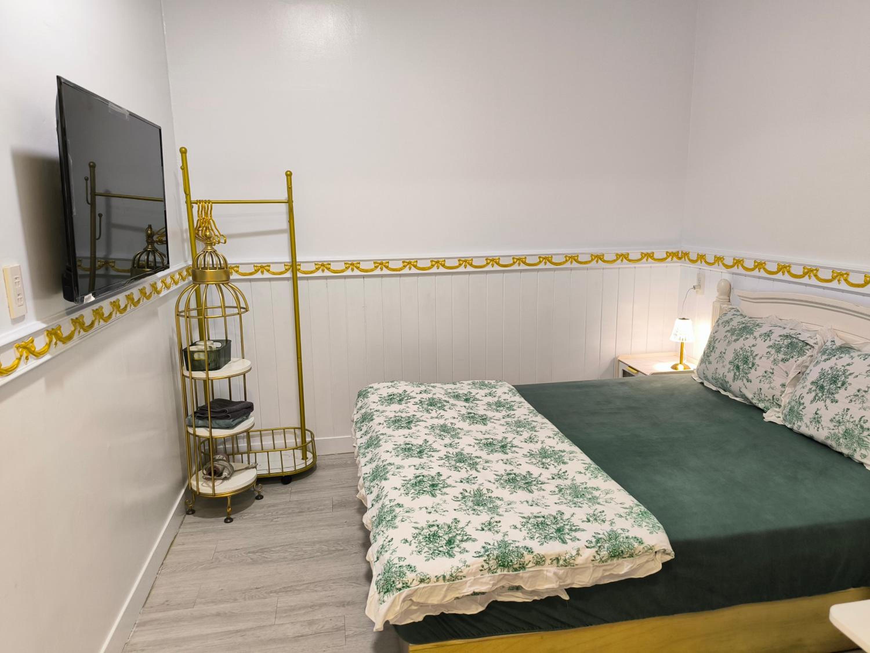 橙舍一館 TW Hostel I