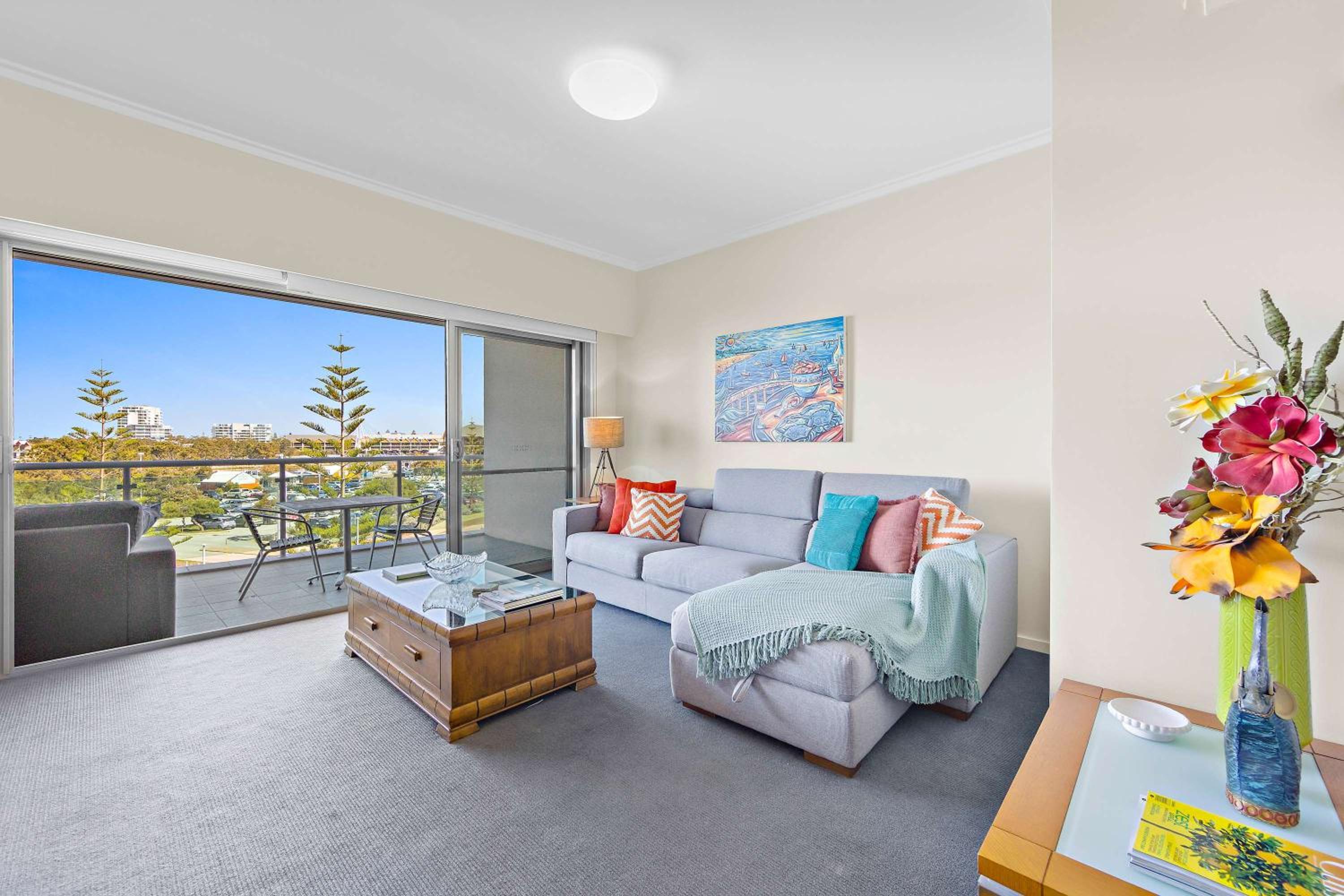 Mandurah Resort by the Beach