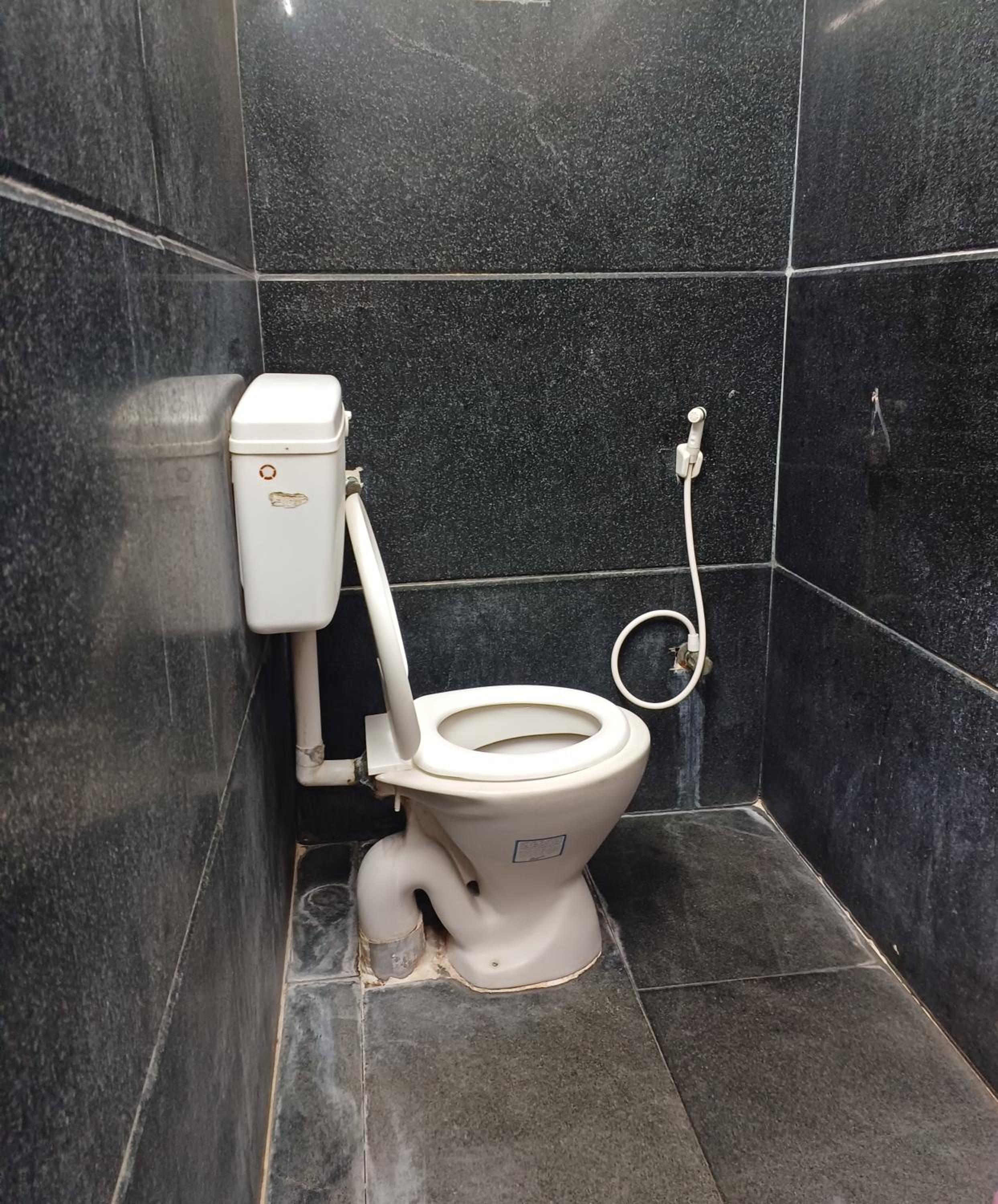 Haritha Apartments, Helpful Staff, Near Bus & Railway Station, Geyser, TV, Best priced Family-Only Apartments in Tirupati, Big Families, Groups Welcome view 4