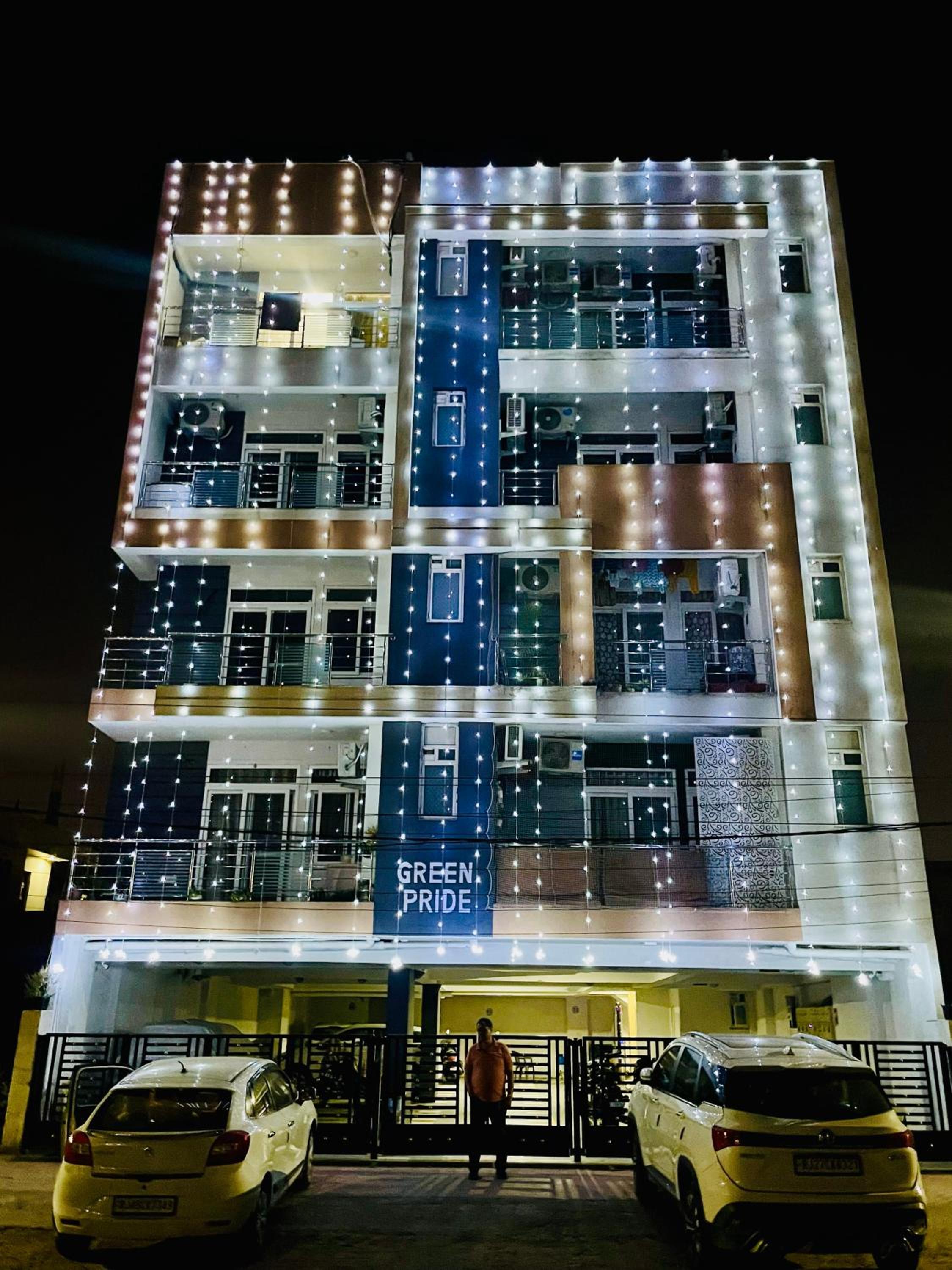 3BHK Airport Abode Apartment With Netflix and Prime