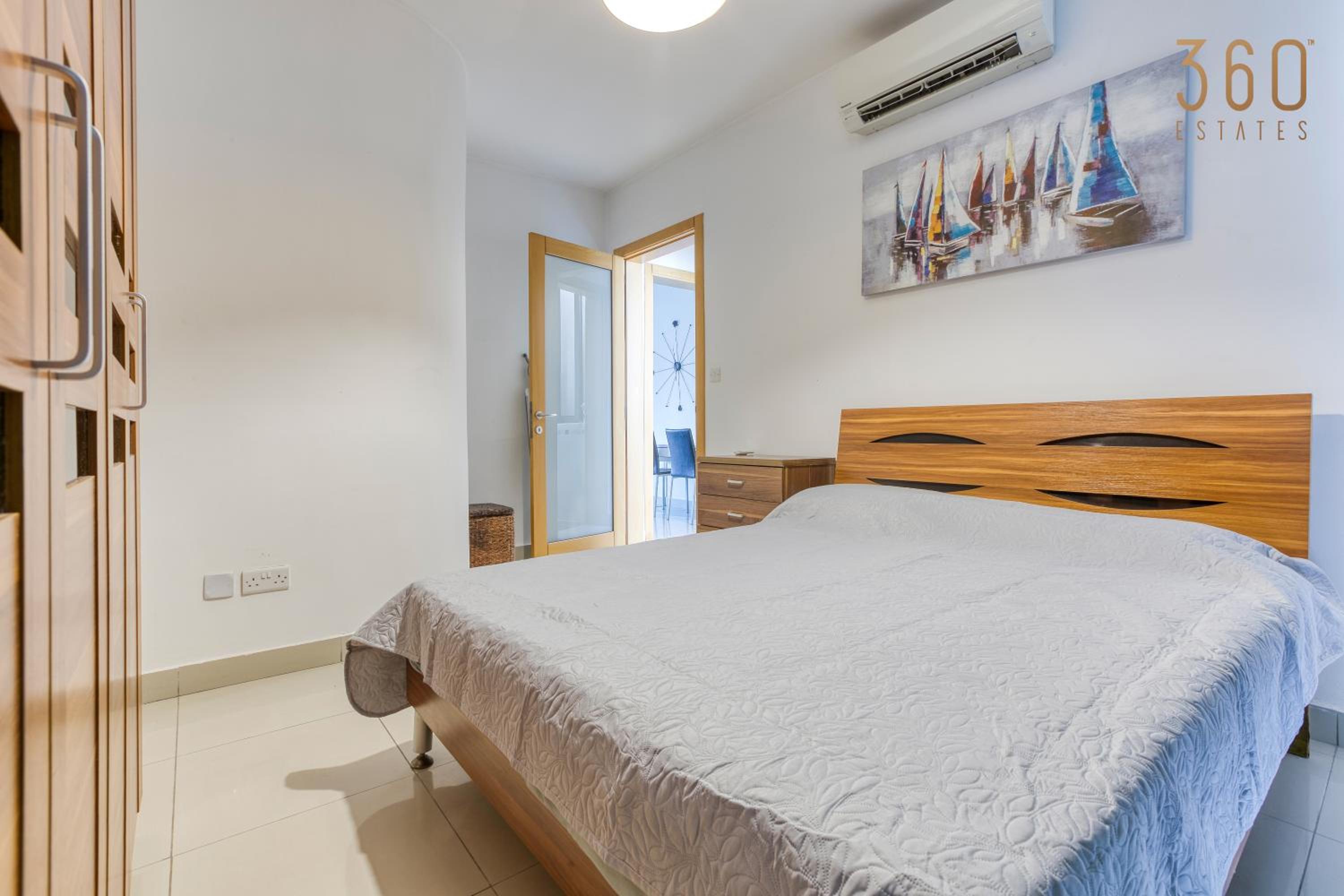 Modern 1BR Penthouse with Terrace in St Julians by 360 Estates photo 3