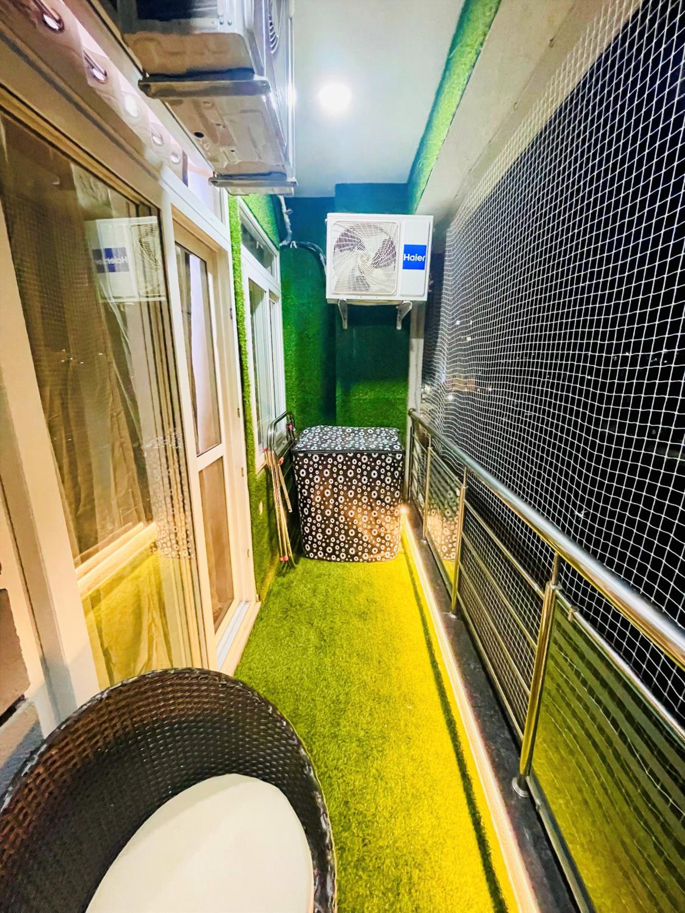3BHK Airport Abode Apartment With Netflix and Prime