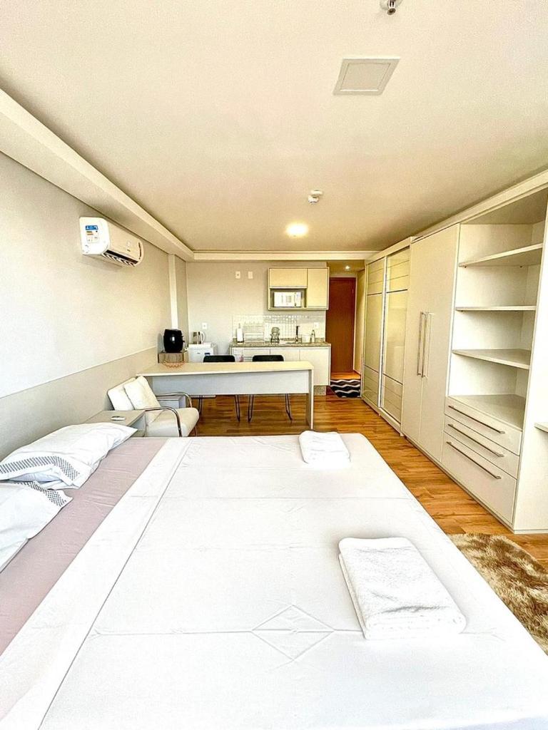 Flat Novinho na Avenida Afonso Pena