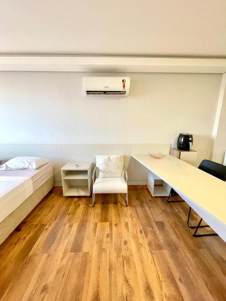 Flat Novinho na Avenida Afonso Pena