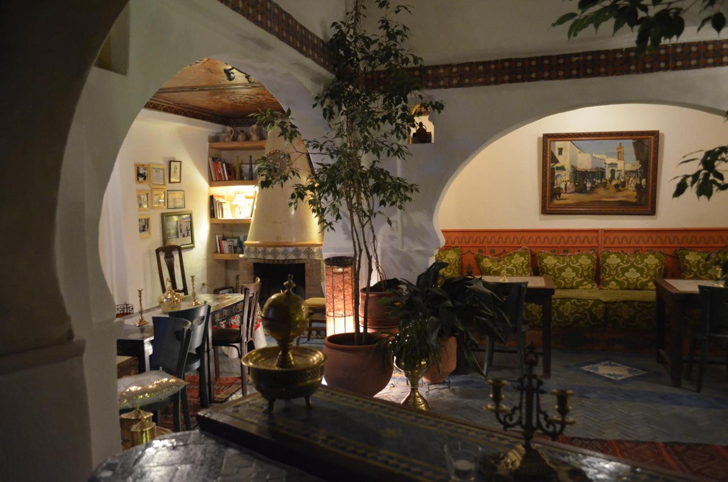 lounge
