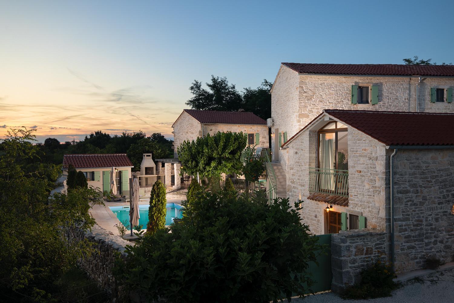 Villa Stanza Campitelli for up to 21 people in Central Istria with private pool and pet friendly view 3