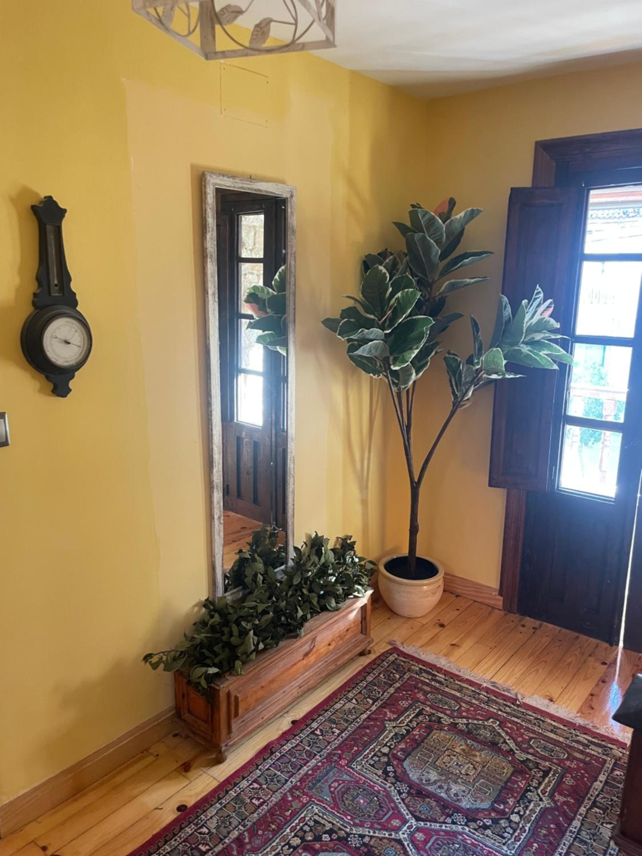 Casa Rural MONTE ROBLO