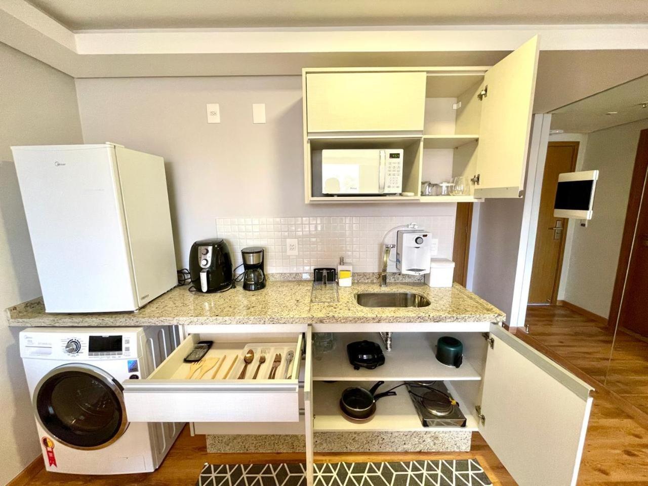 Flat Lindo no Centro da Cidade, com Lava e seca