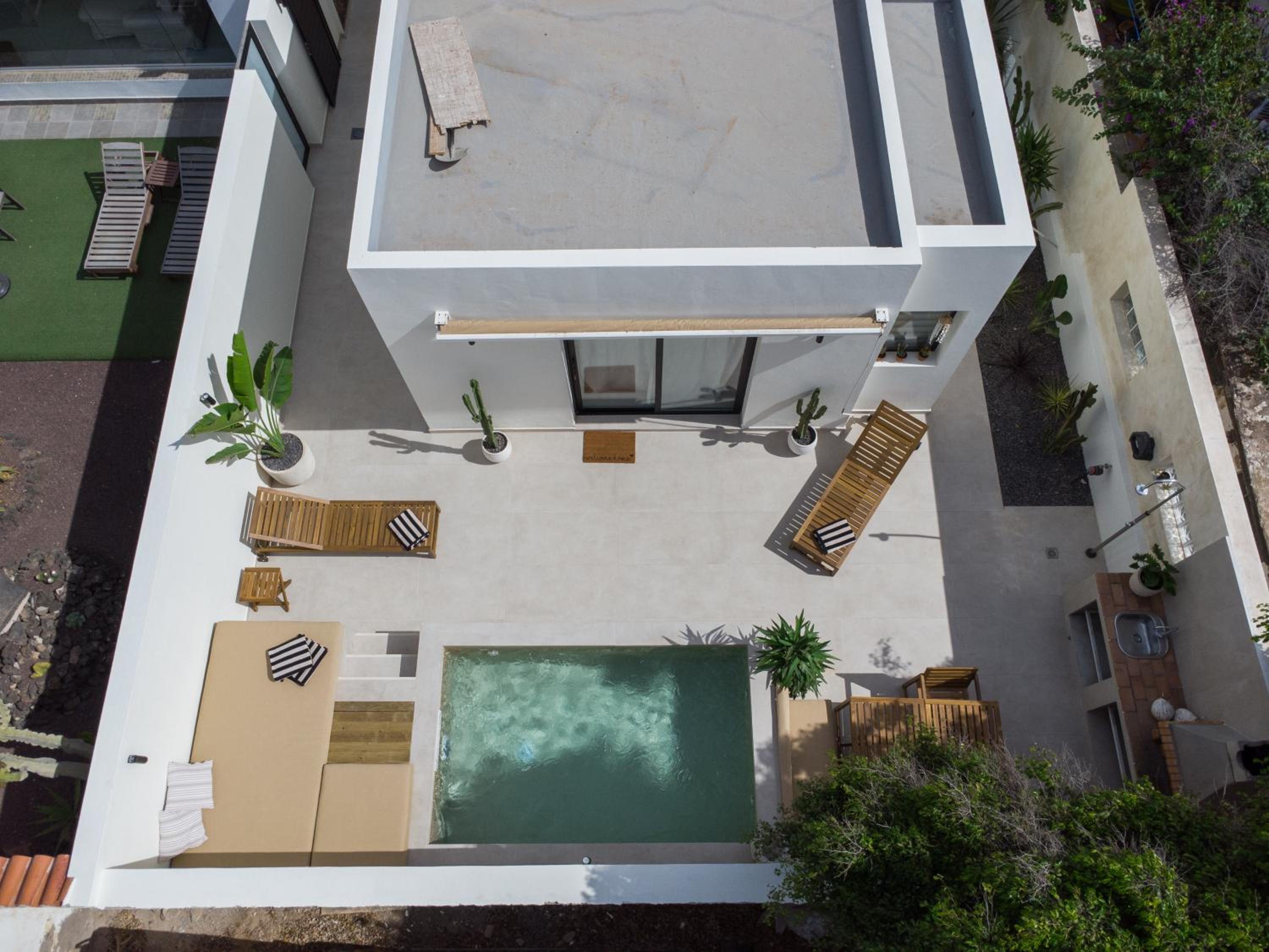 Apartment Urban Chill Private Pool Corralejo by Holidays Home