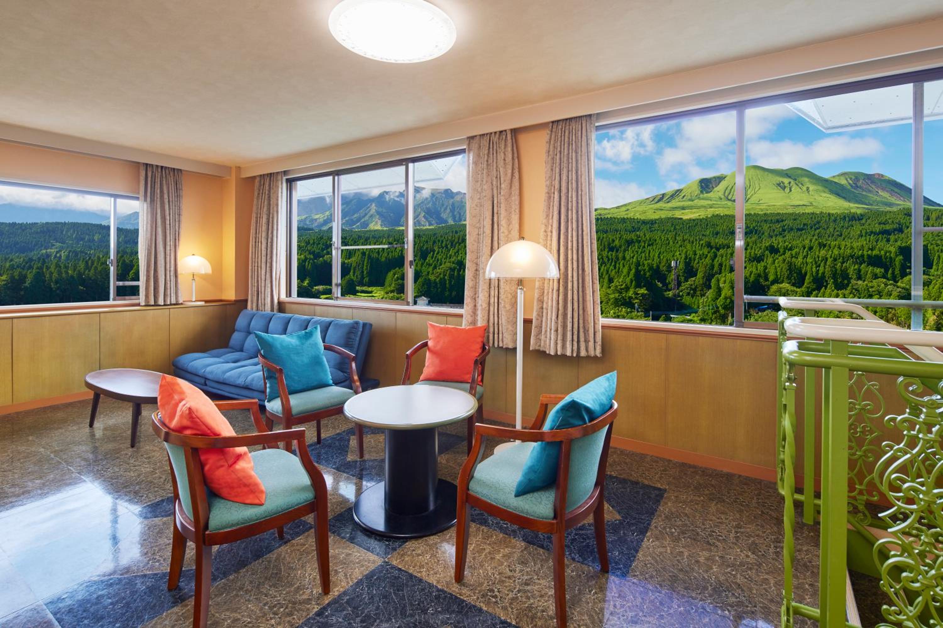 Kamenoi Hotel Aso Park Resort