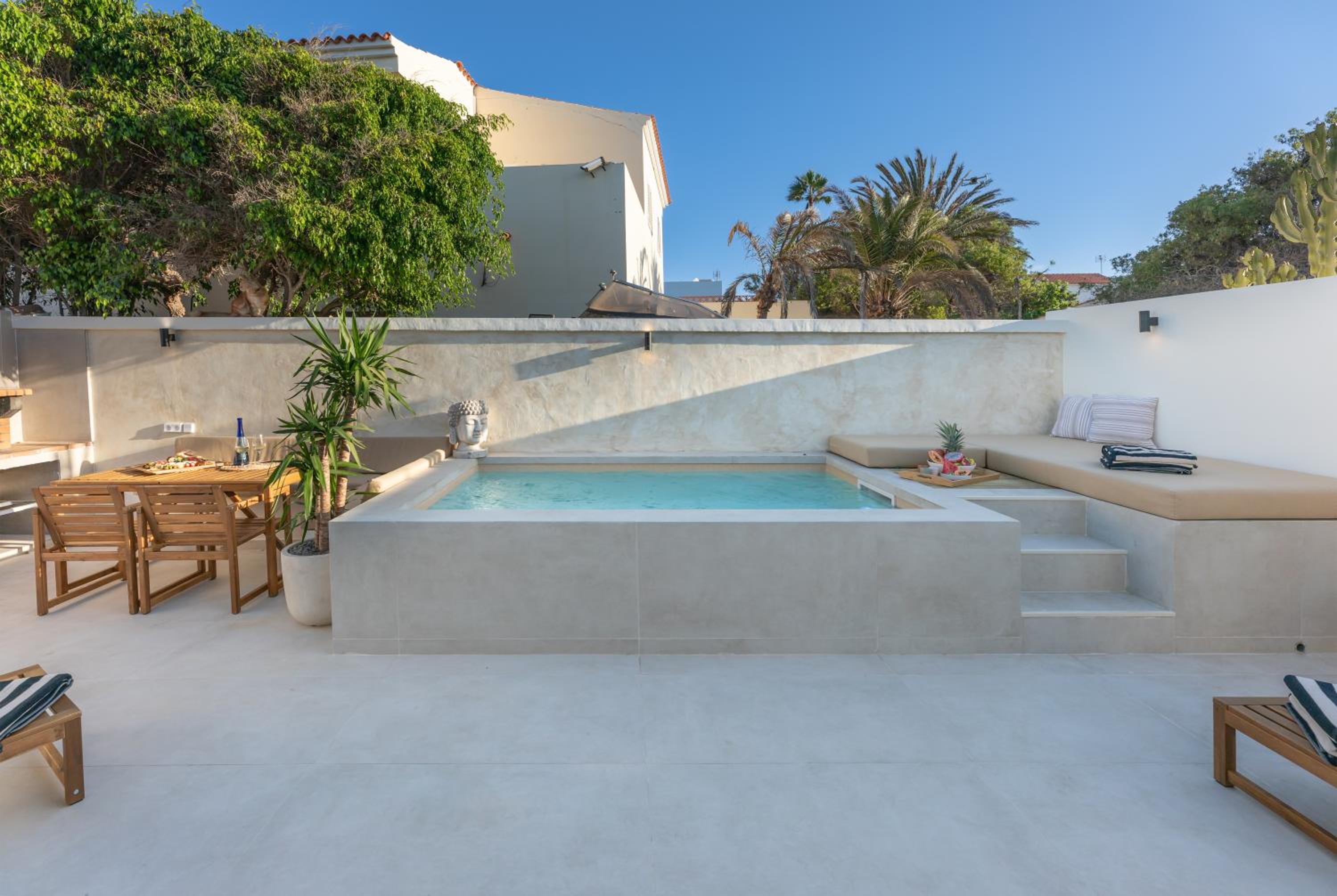 Apartment Urban Chill Private Pool Corralejo by Holidays Home