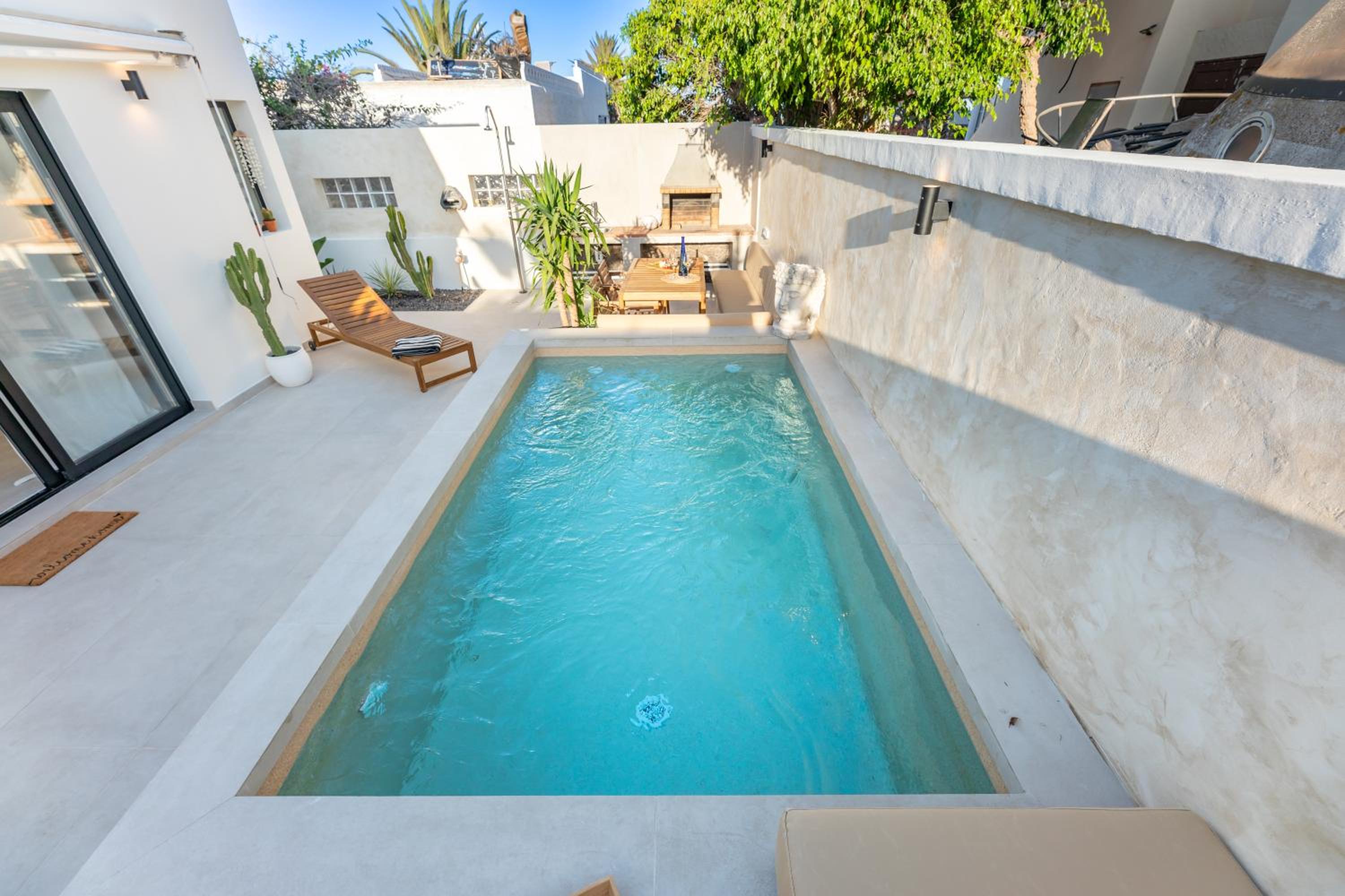 Apartment Urban Chill Private Pool Corralejo by Holidays Home