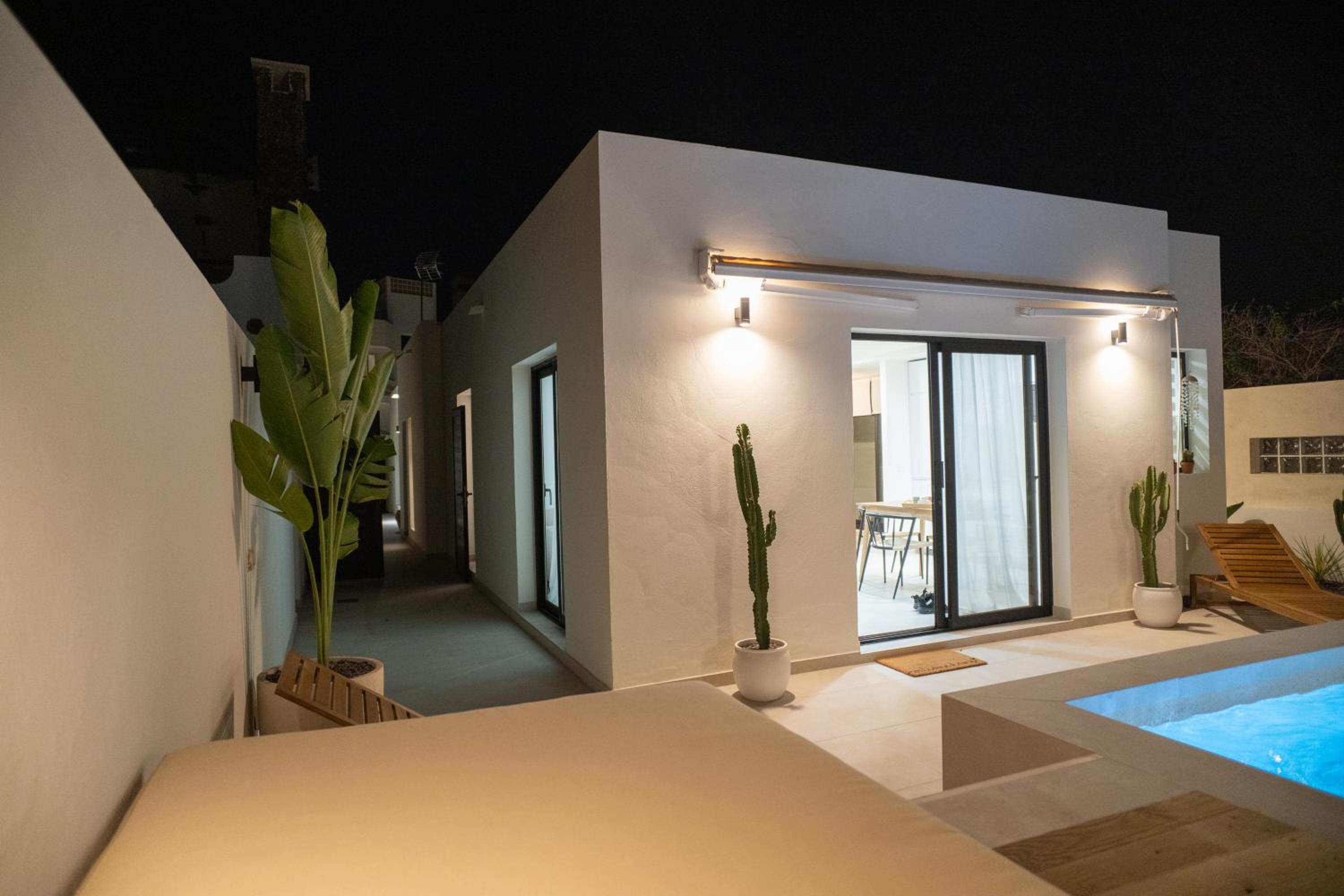 Apartment Urban Chill Private Pool Corralejo by Holidays Home