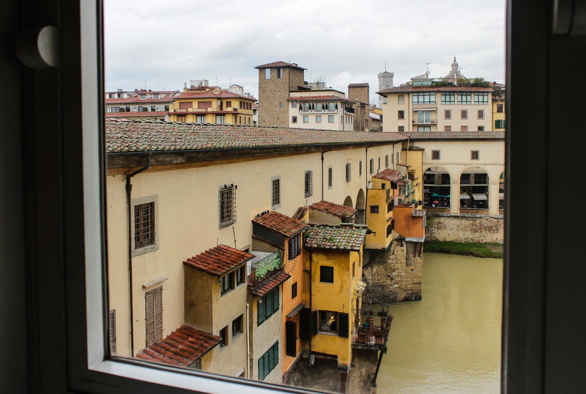 Ponte Vecchio Luxury II