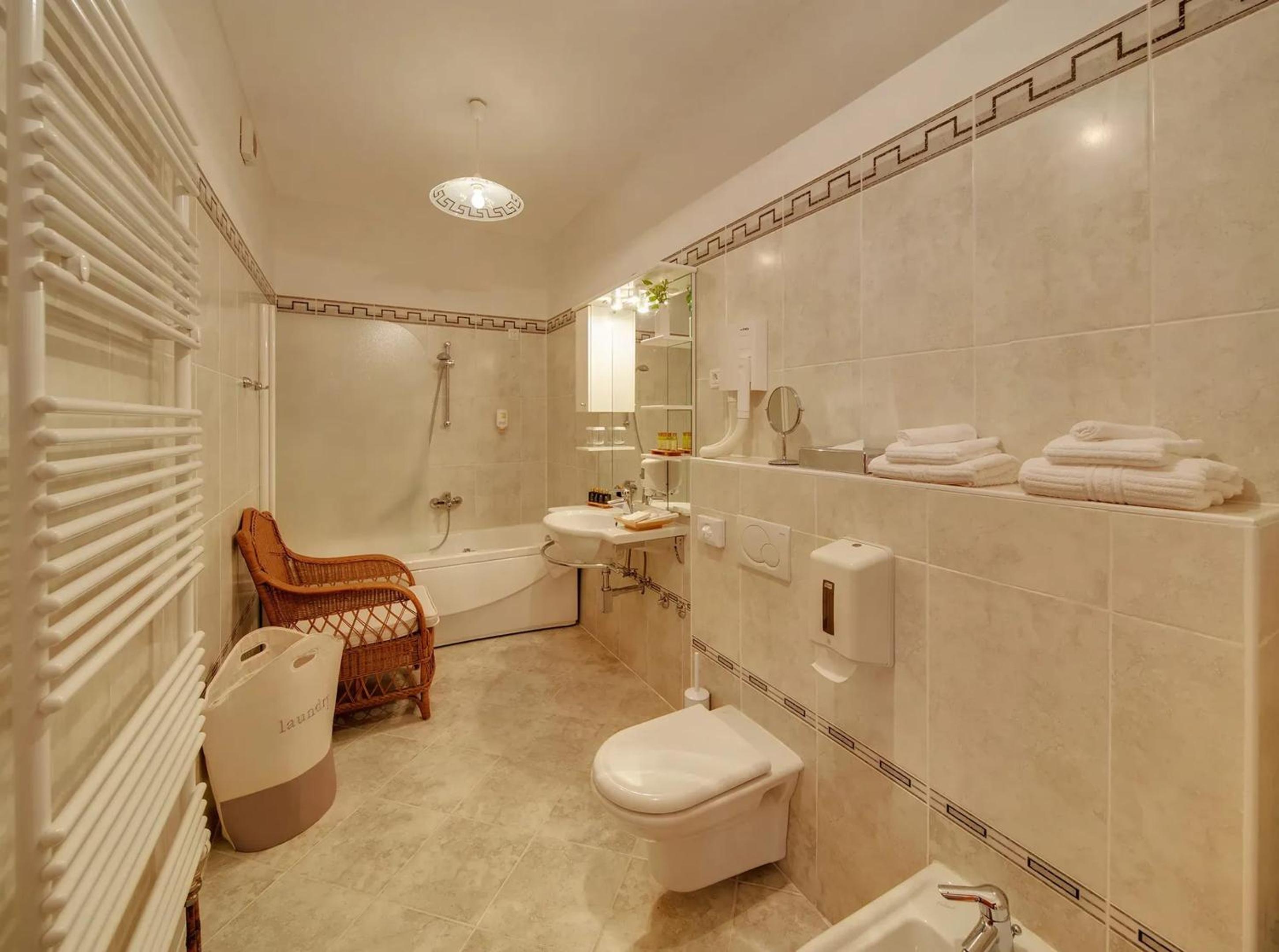 Villa with Jacuzzi on the Pula Riviera