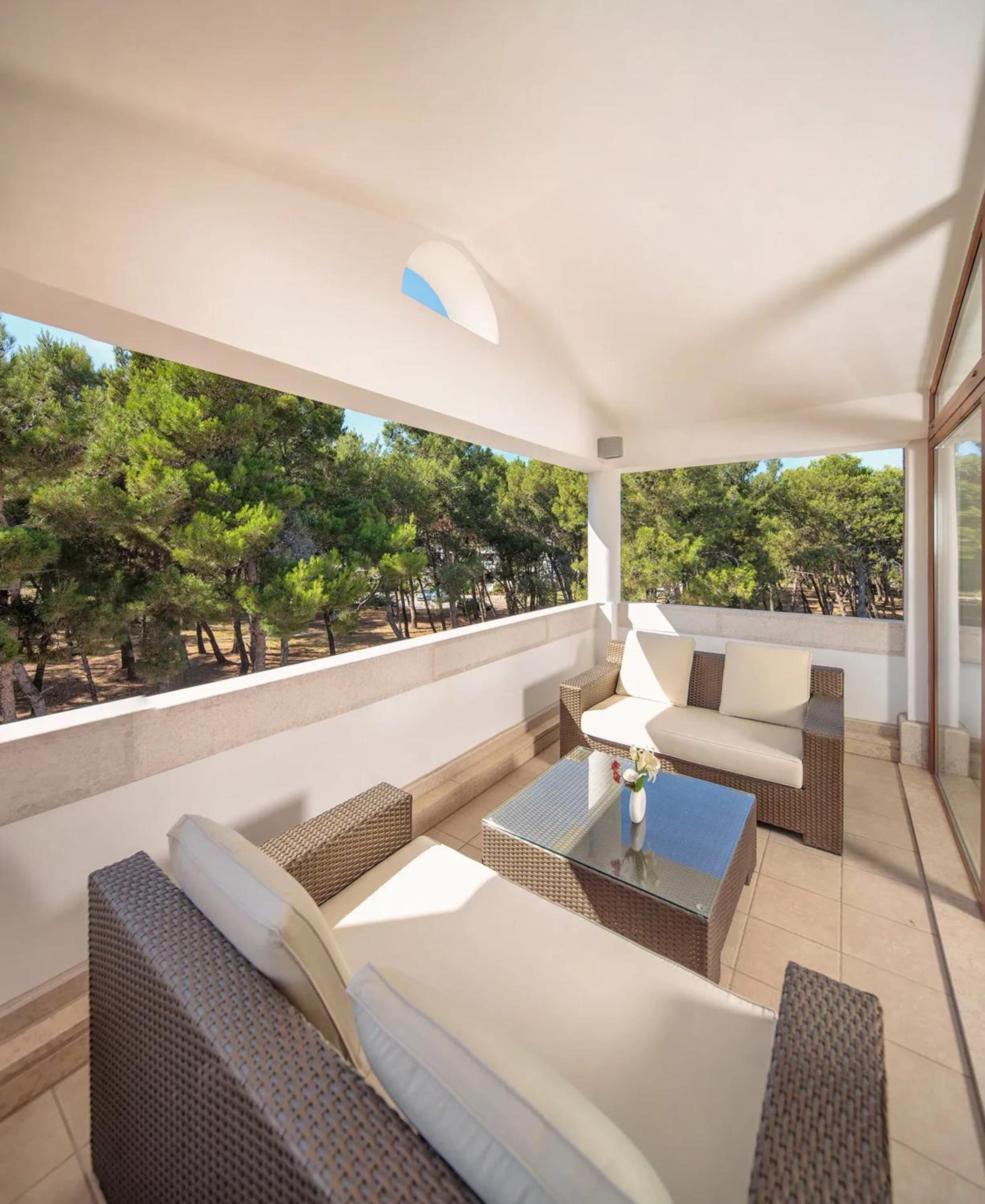 Villa with Jacuzzi on the Pula Riviera