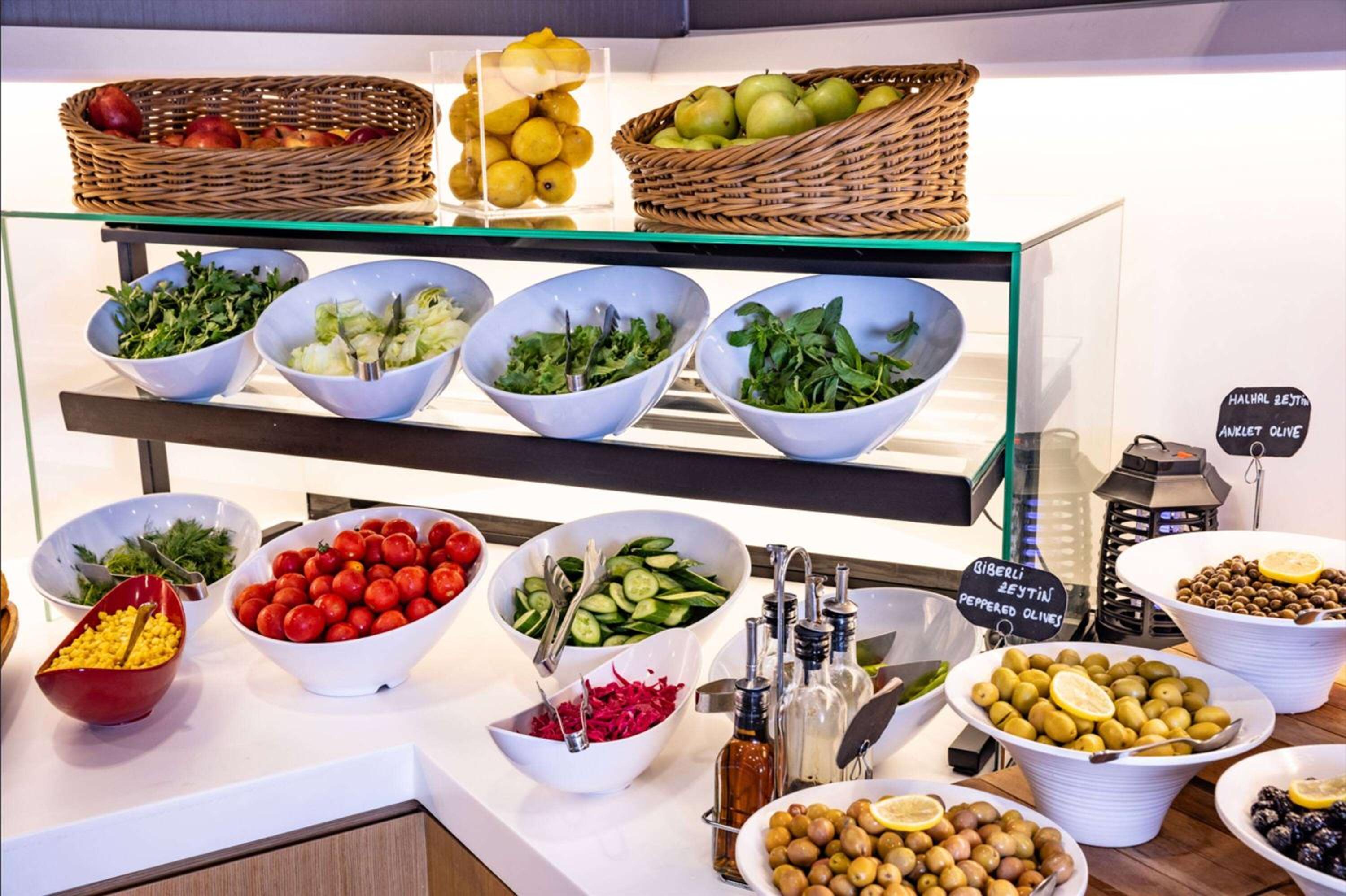 Ramada by Wyndham İstanbul Alibeykoy - Image 9