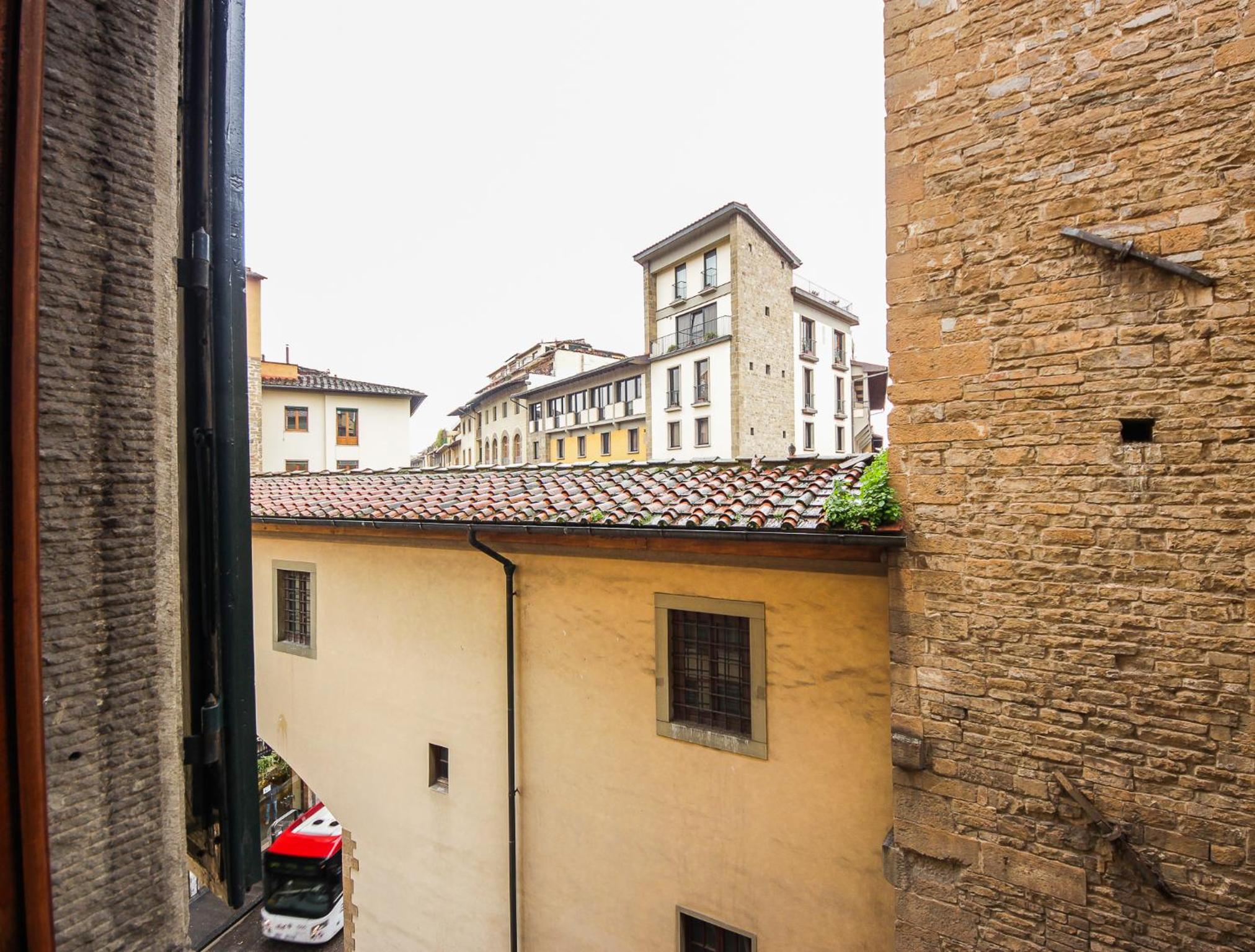Ponte Vecchio Luxury II