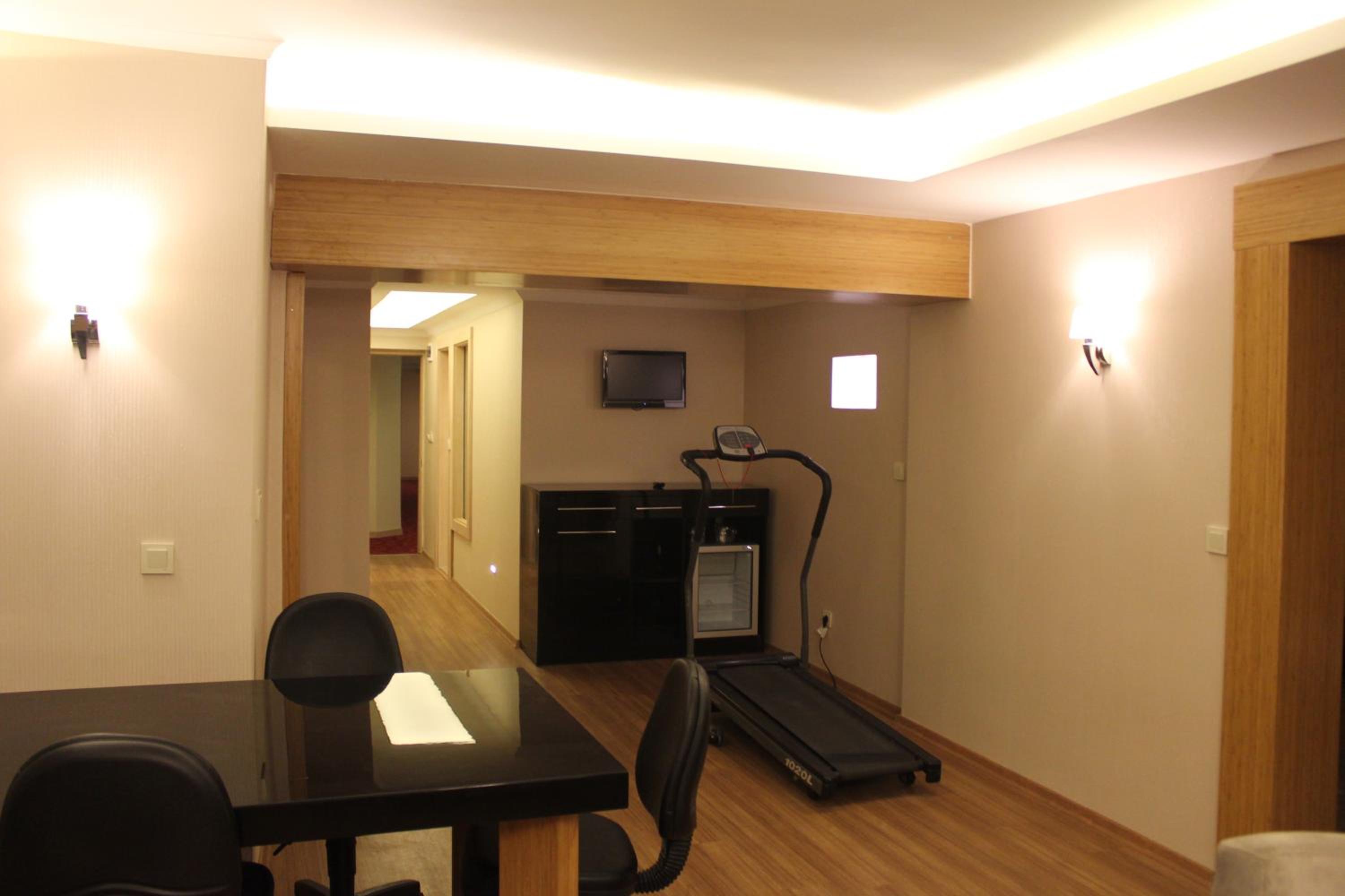 Grand Zeybek Hotel - Image 9