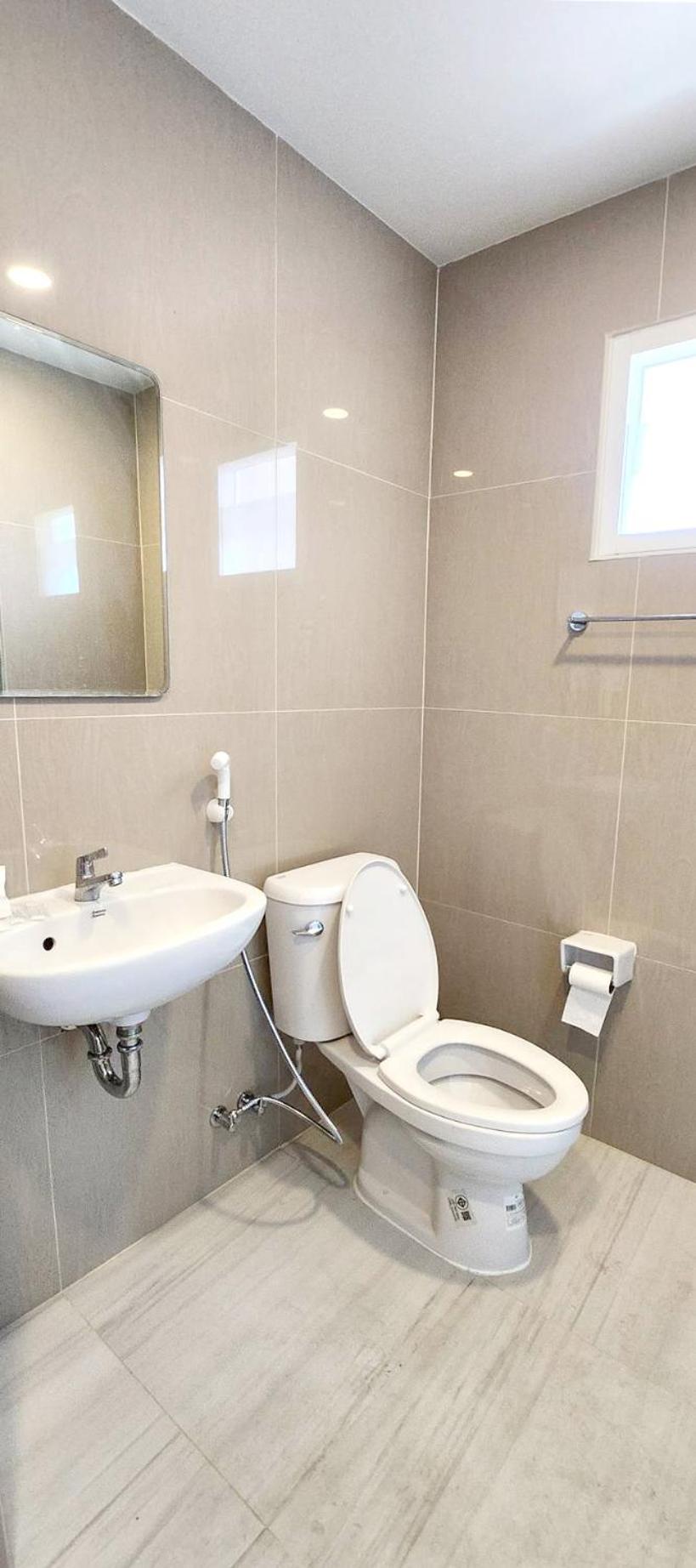 PR ROOM FOR RENT