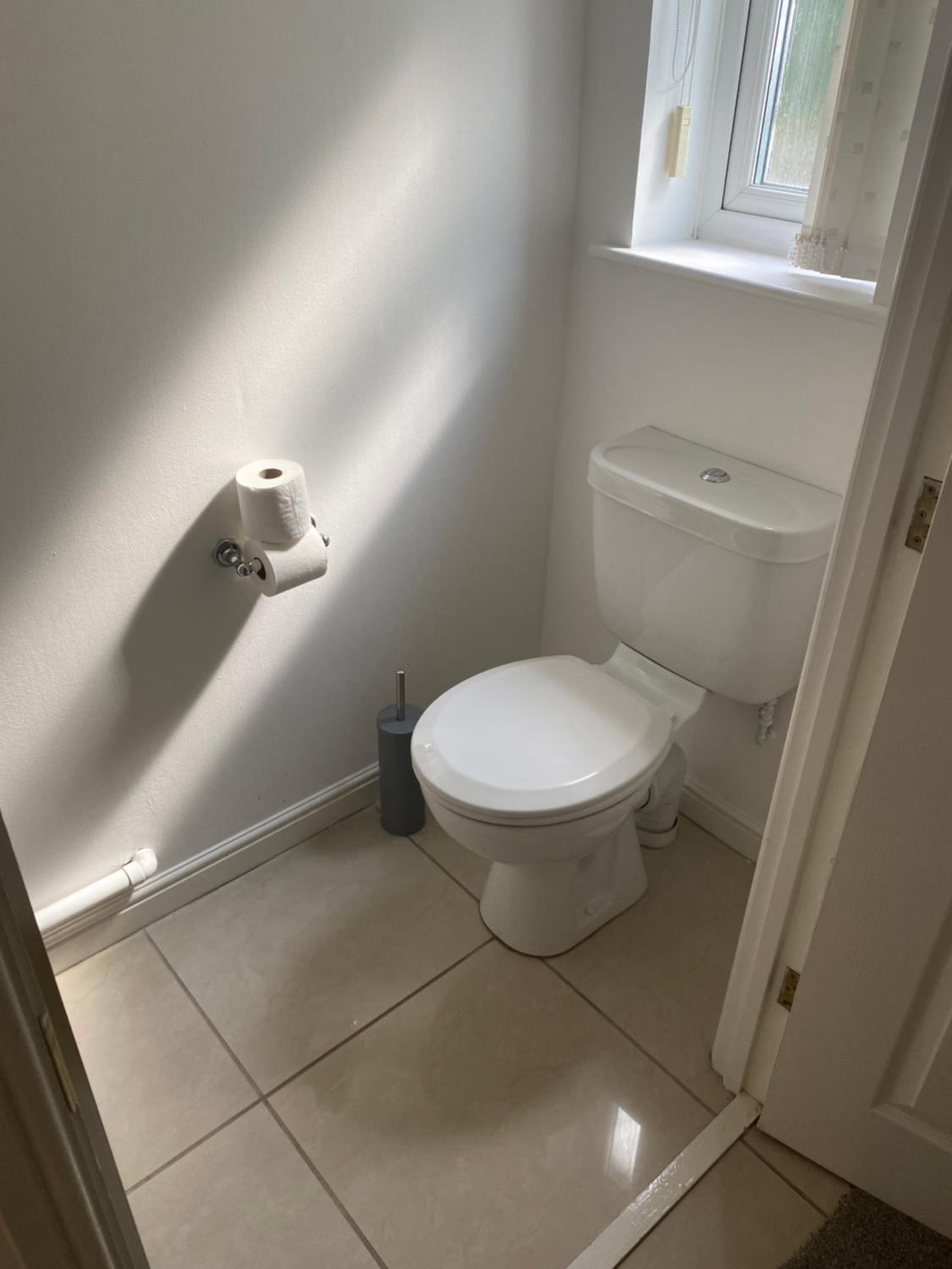 Abbeyfields- 3 bdrm sleeps 5 house with driveway view 5