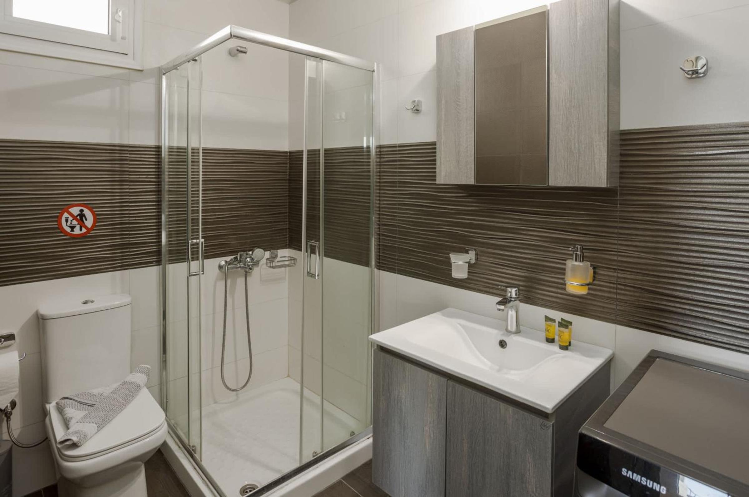 Heraklion Boutique 1 Bd Patio Apt Ground Floor