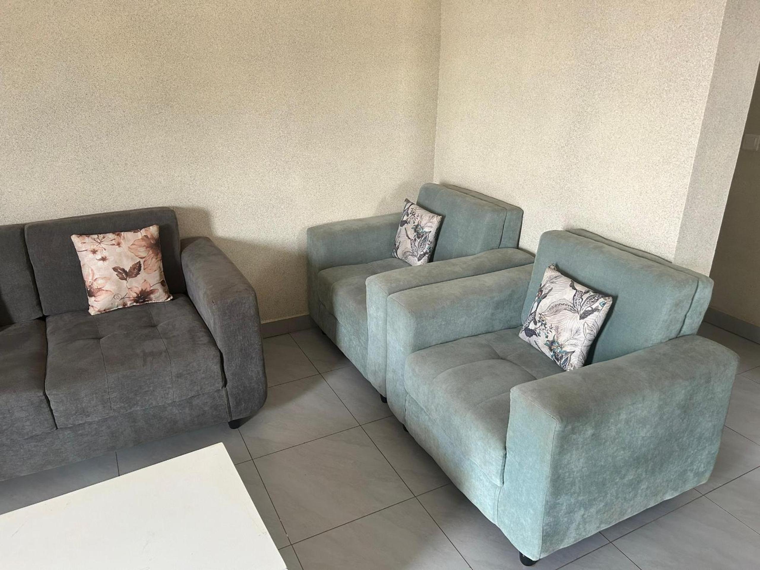 Rwanda one appartment with three bedrooms view 4