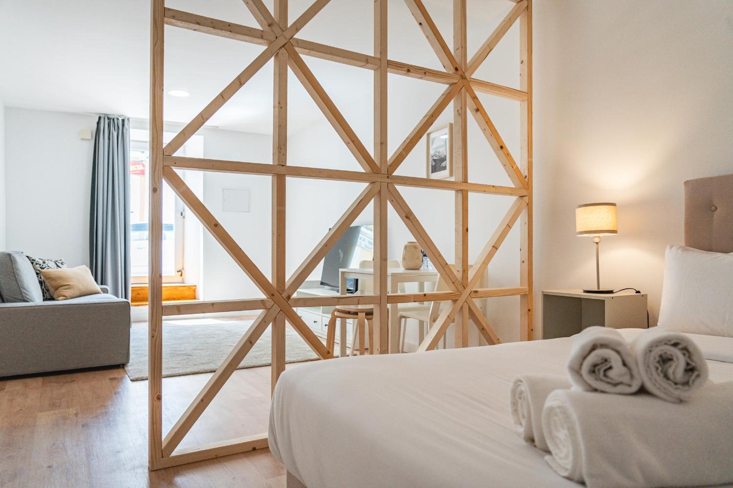 By the River - Alcantara Apartments