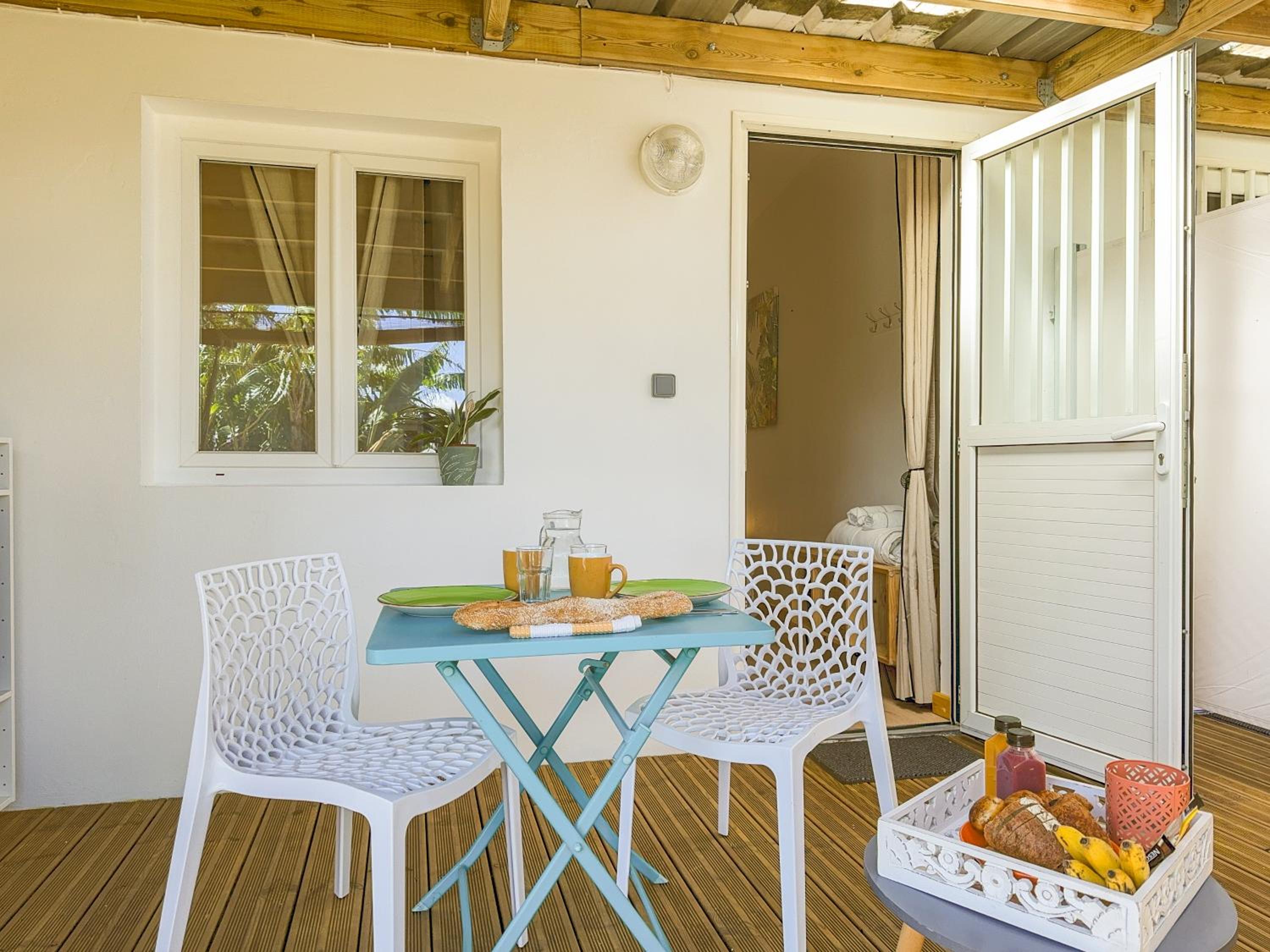 Évasion Nature Lodge - Nature & Sérénité - WiFi Netflix - Proche du Volcan - Cosy - Parking Gratuit