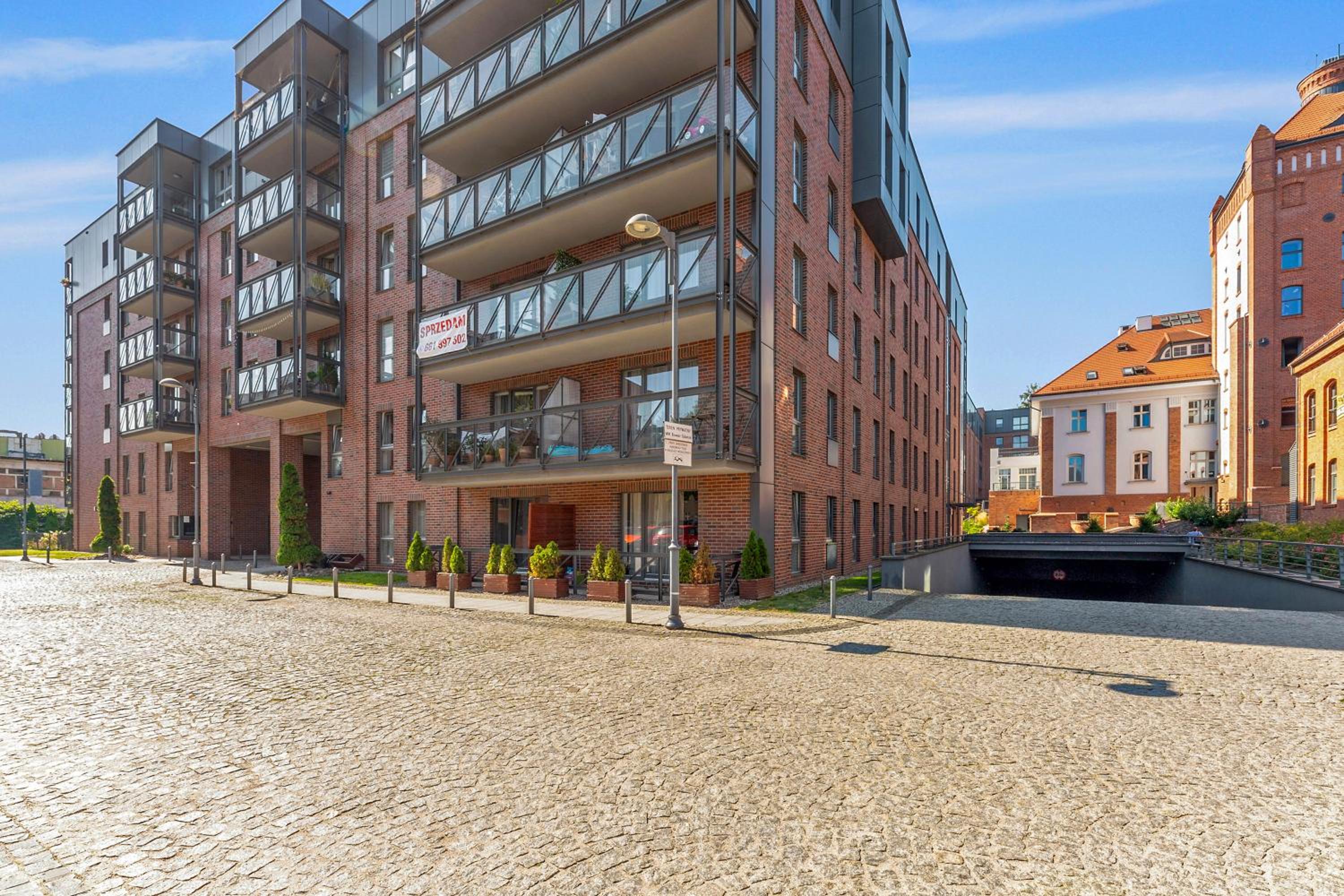 Browar Gdański & Parking by Downtown Apartments