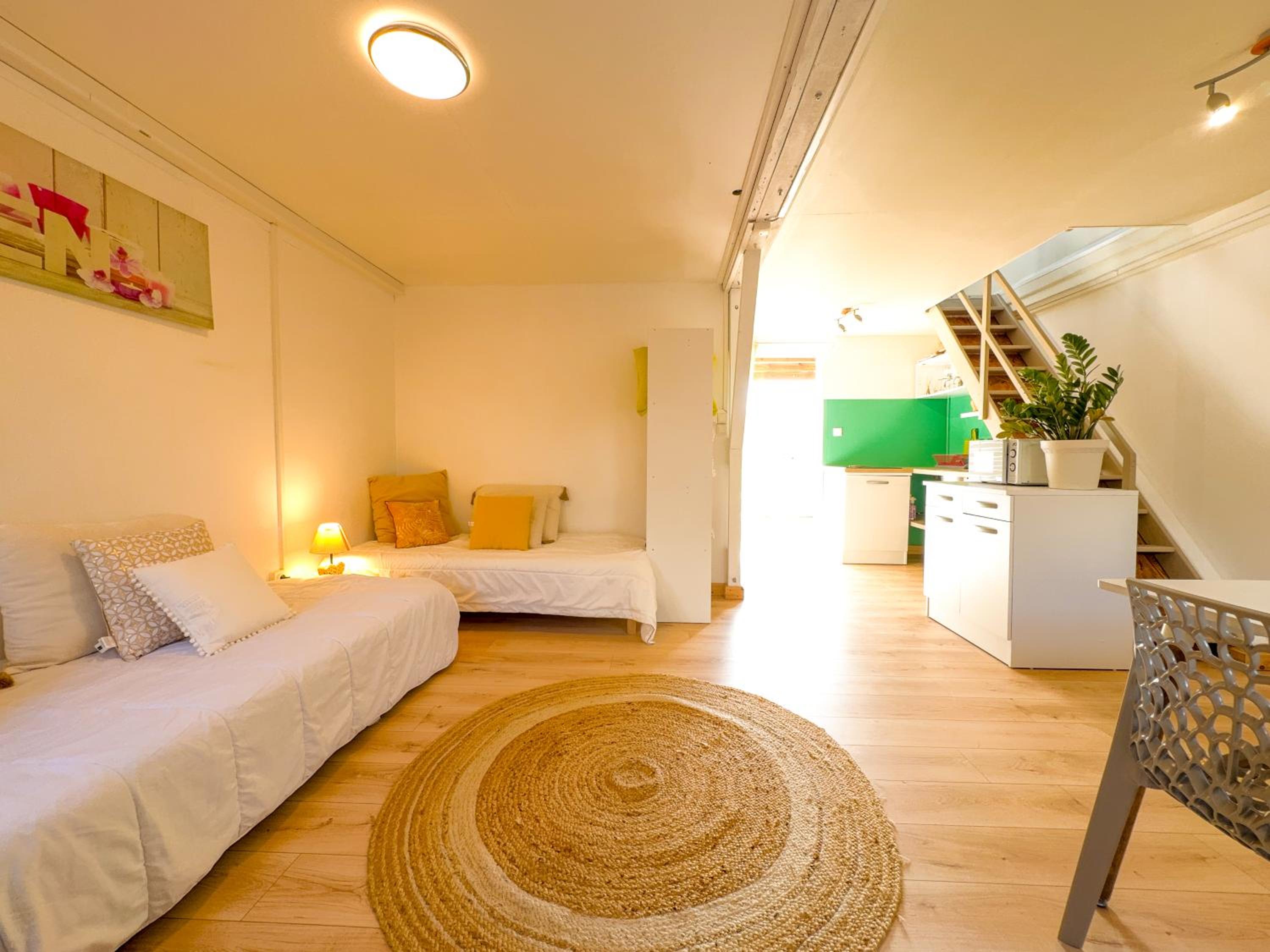 Évasion Nature Lodge - Nature & Sérénité - WiFi Netflix - Proche du Volcan - Cosy - Parking Gratuit