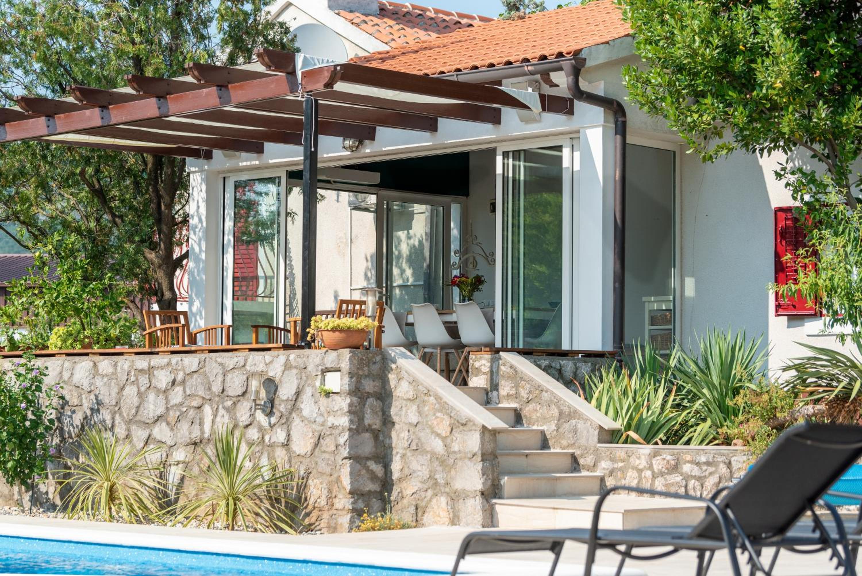 Garden Villa Hreljin