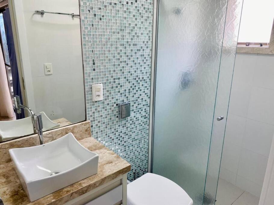 Linda Cobertura duplex na rua 261, excelente localização