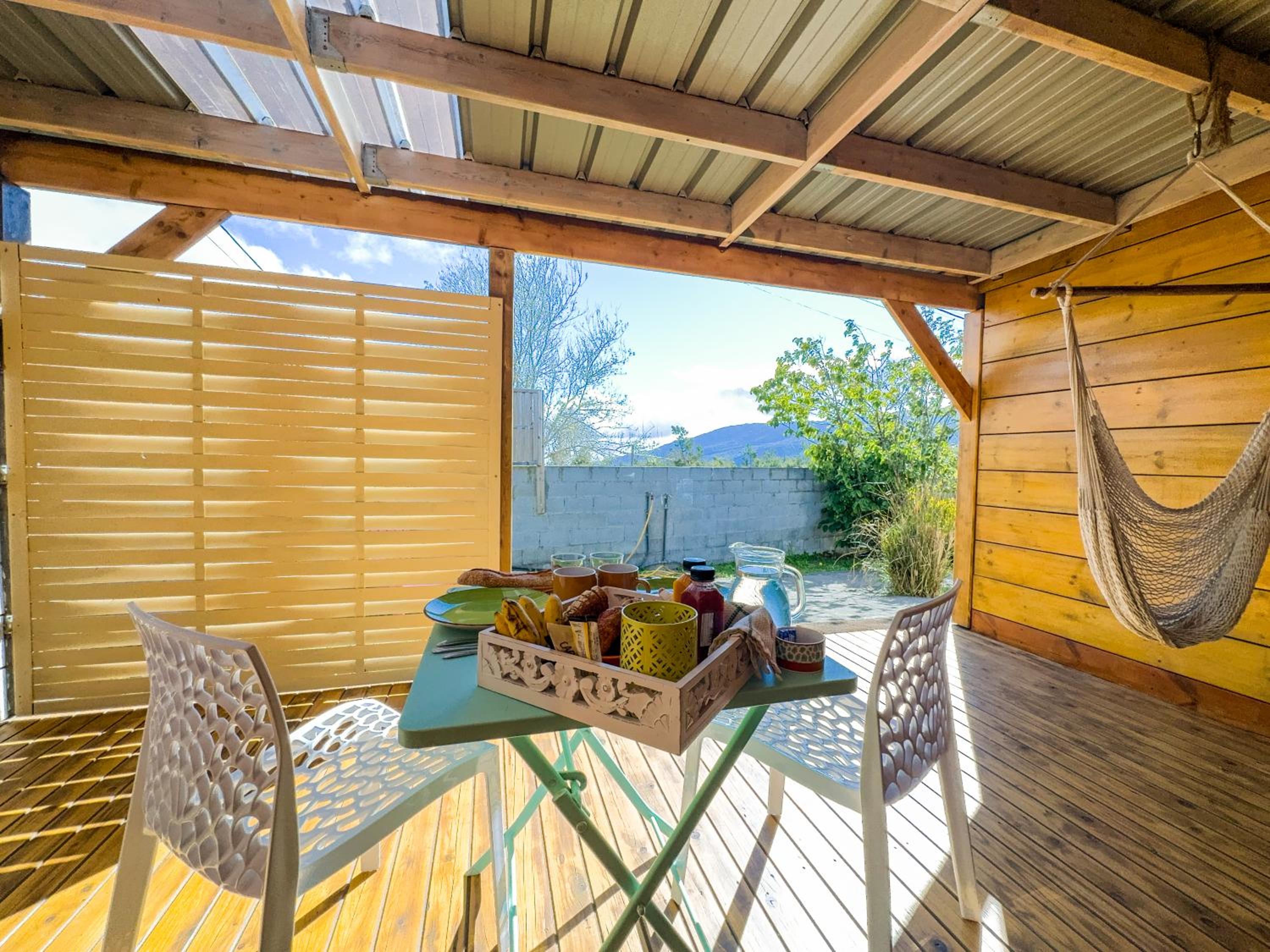 Évasion Nature Lodge - Nature & Sérénité - WiFi Netflix - Proche du Volcan - Cosy - Parking Gratuit