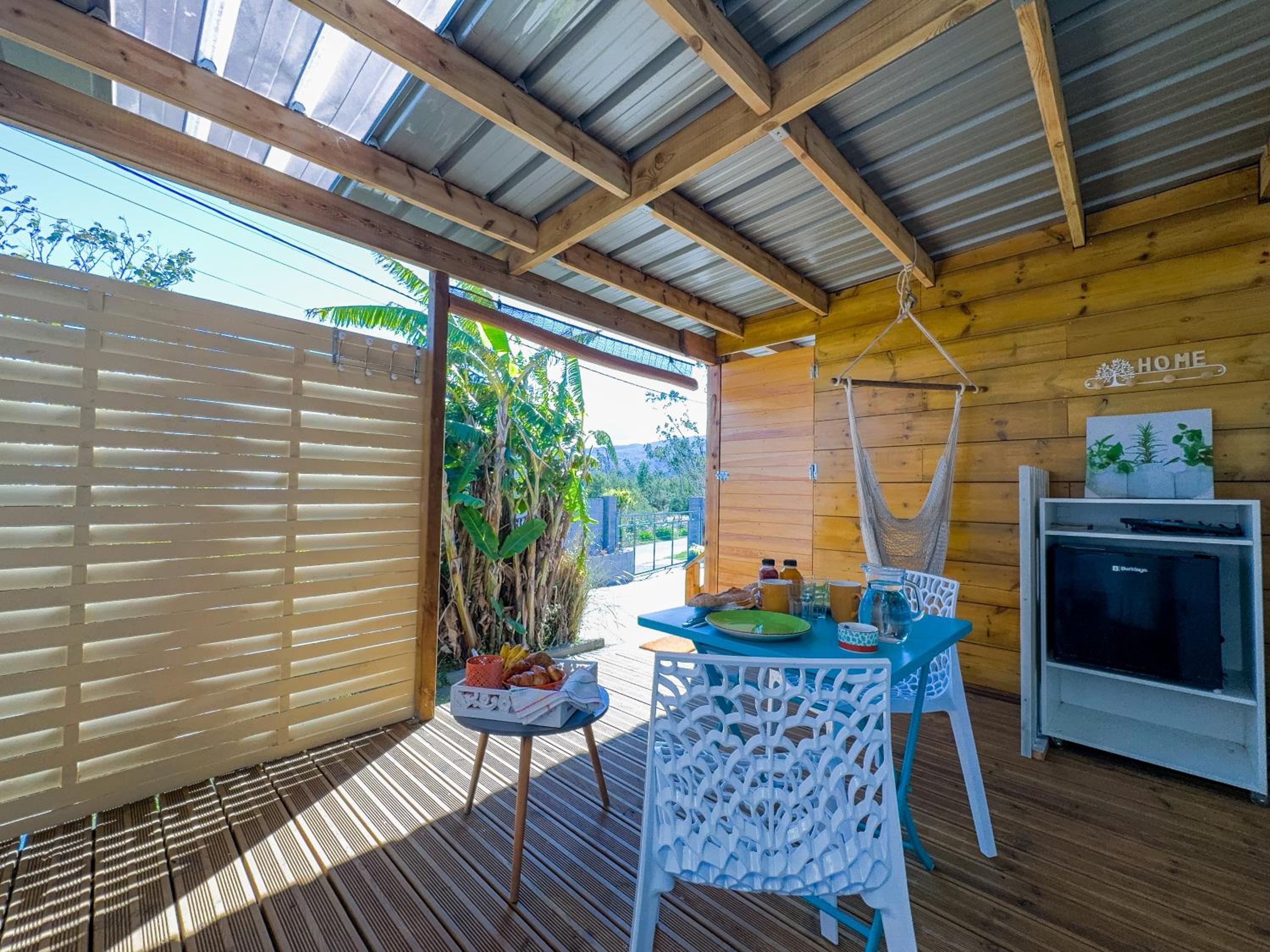 Évasion Nature Lodge - Nature & Sérénité - WiFi Netflix - Proche du Volcan - Cosy - Parking Gratuit