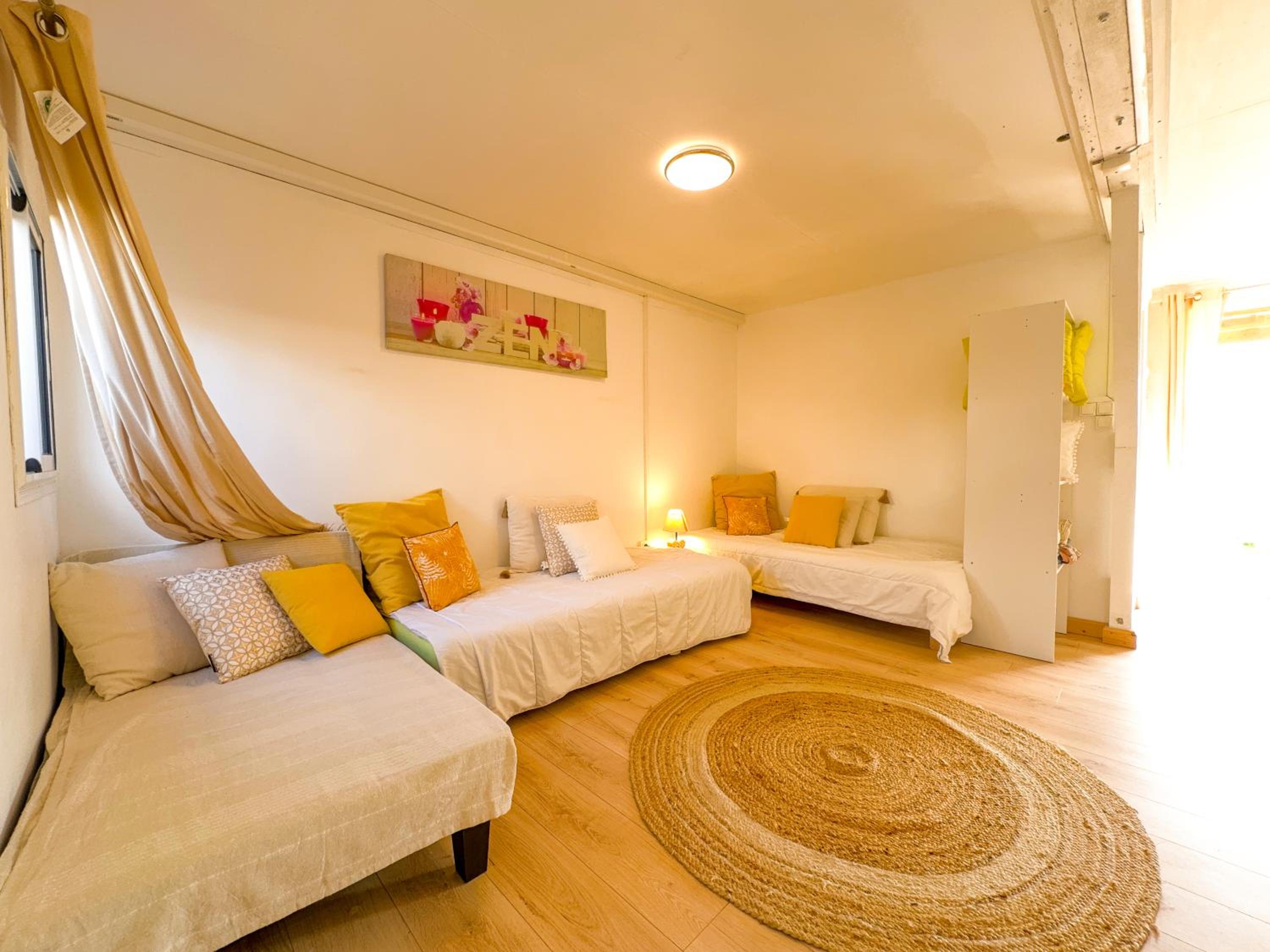 Évasion Nature Lodge - Nature & Sérénité - WiFi Netflix - Proche du Volcan - Cosy - Parking Gratuit