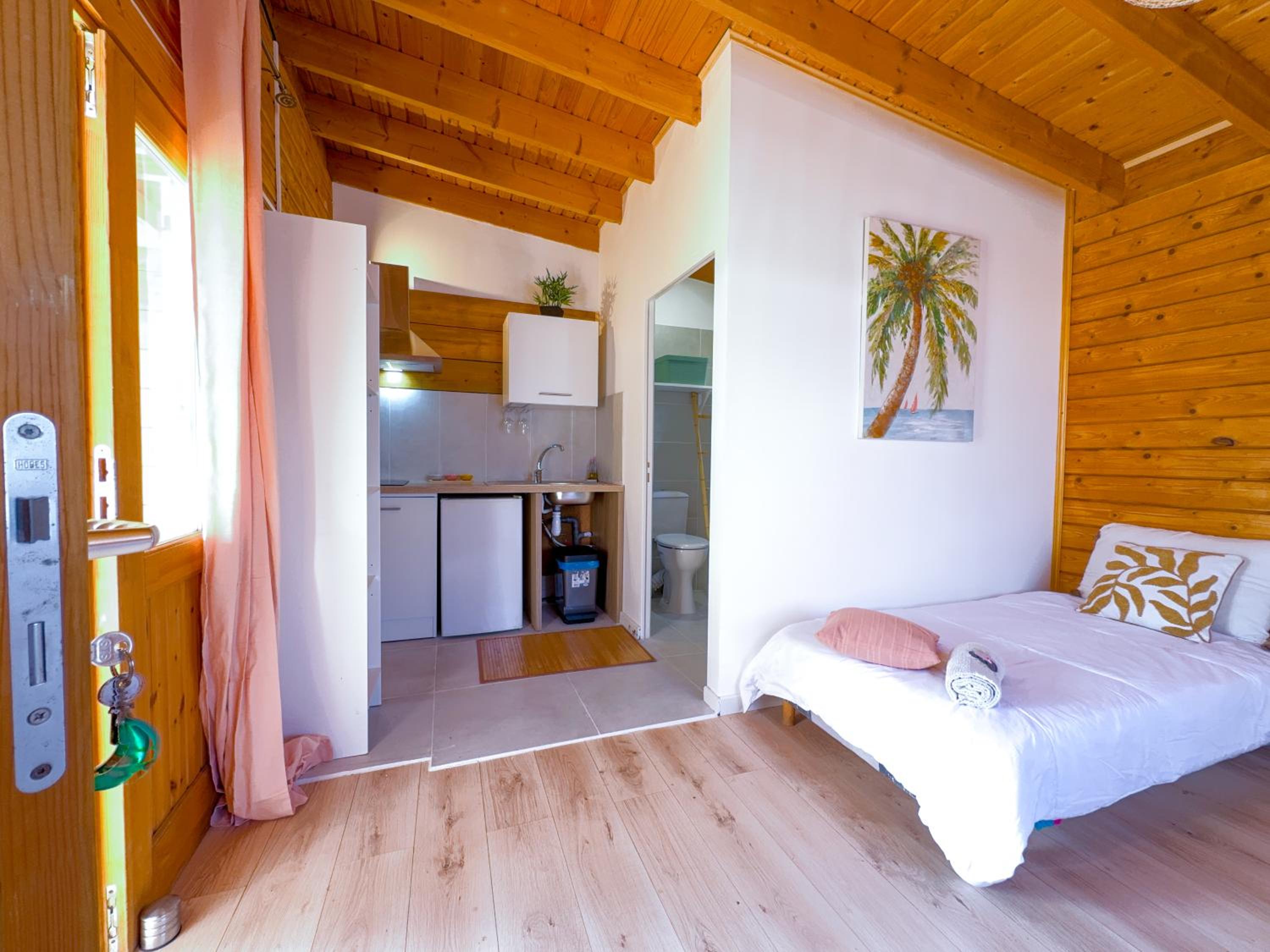 Évasion Nature Lodge - Nature & Sérénité - WiFi Netflix - Proche du Volcan - Cosy - Parking Gratuit