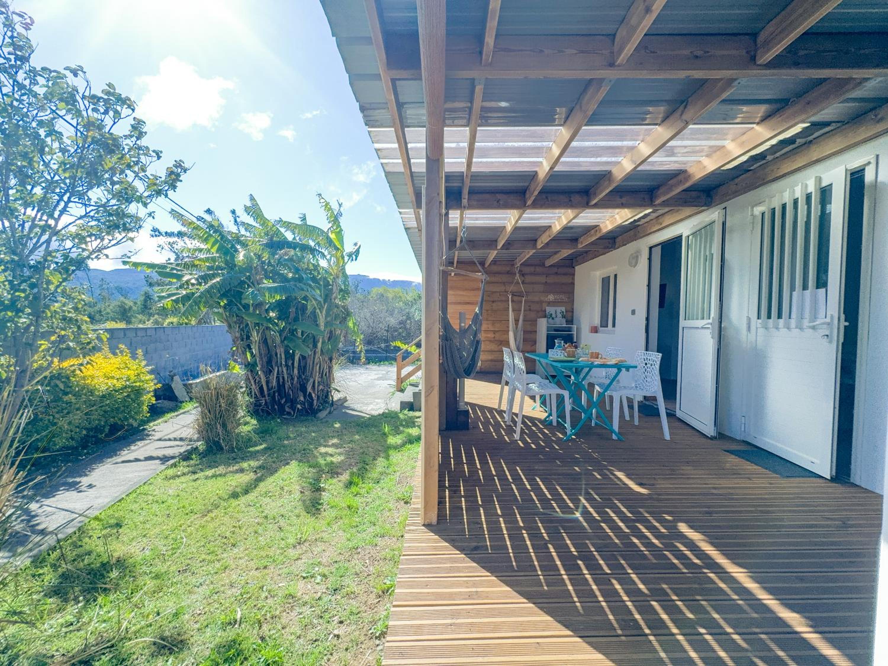 Évasion Nature Lodge - Nature & Sérénité - WiFi Netflix - Proche du Volcan - Cosy - Parking Gratuit