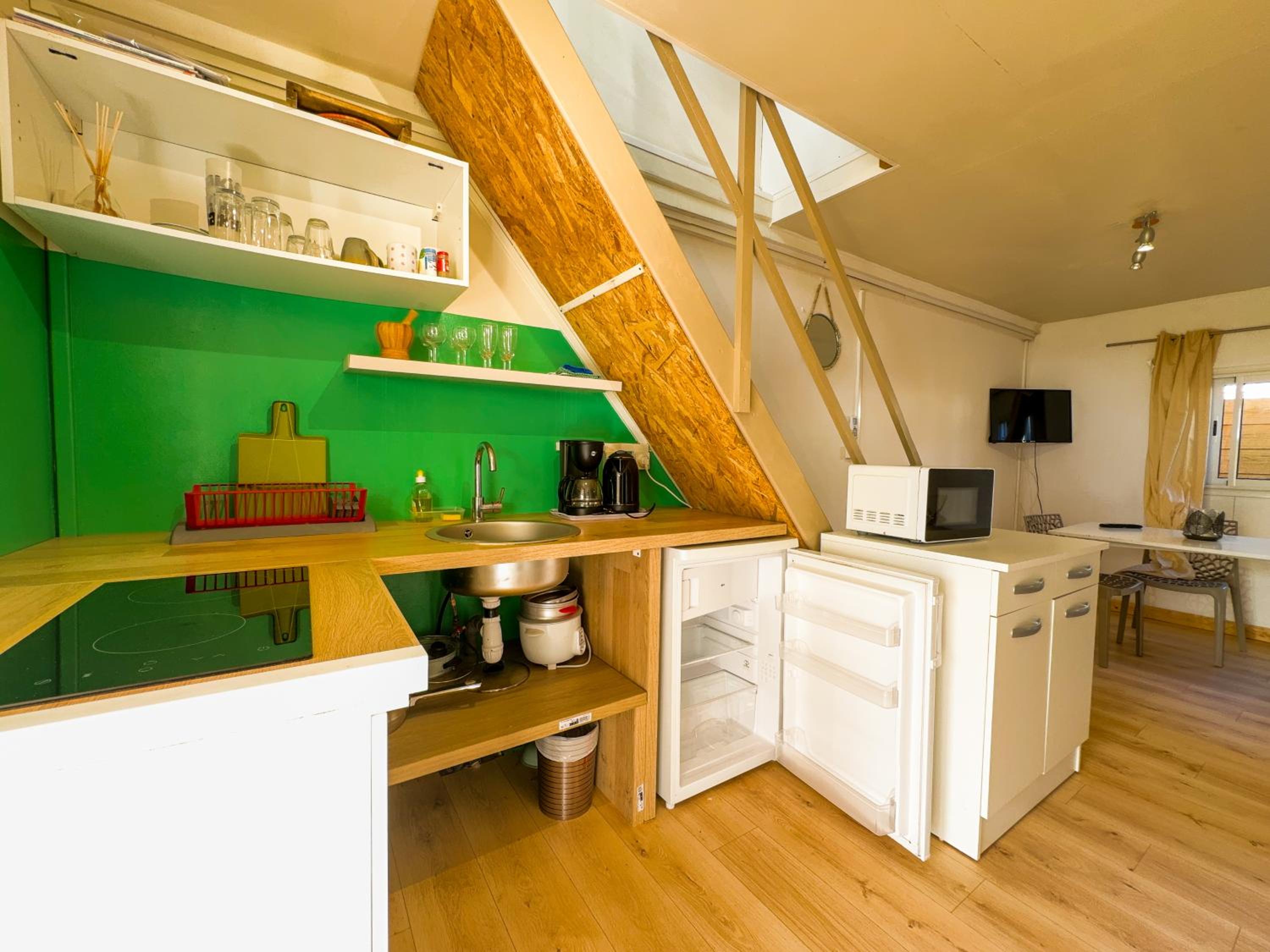 Évasion Nature Lodge - Nature & Sérénité - WiFi Netflix - Proche du Volcan - Cosy - Parking Gratuit
