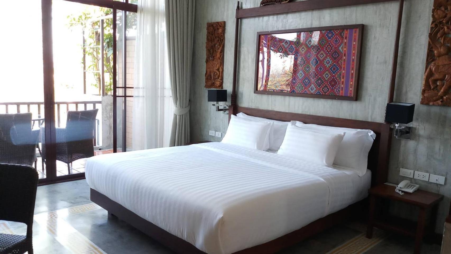 Bansaeo Garden and Resort