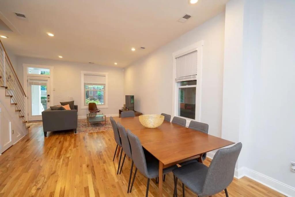 Modern 4BR Columbia Heights Gem Walk 2 Metro & Shops view 4